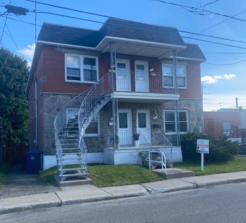 5176-5182 Rue St-Germain Laval (Saint-Vincent-de-Paul) Quebec Canada H7C1G5