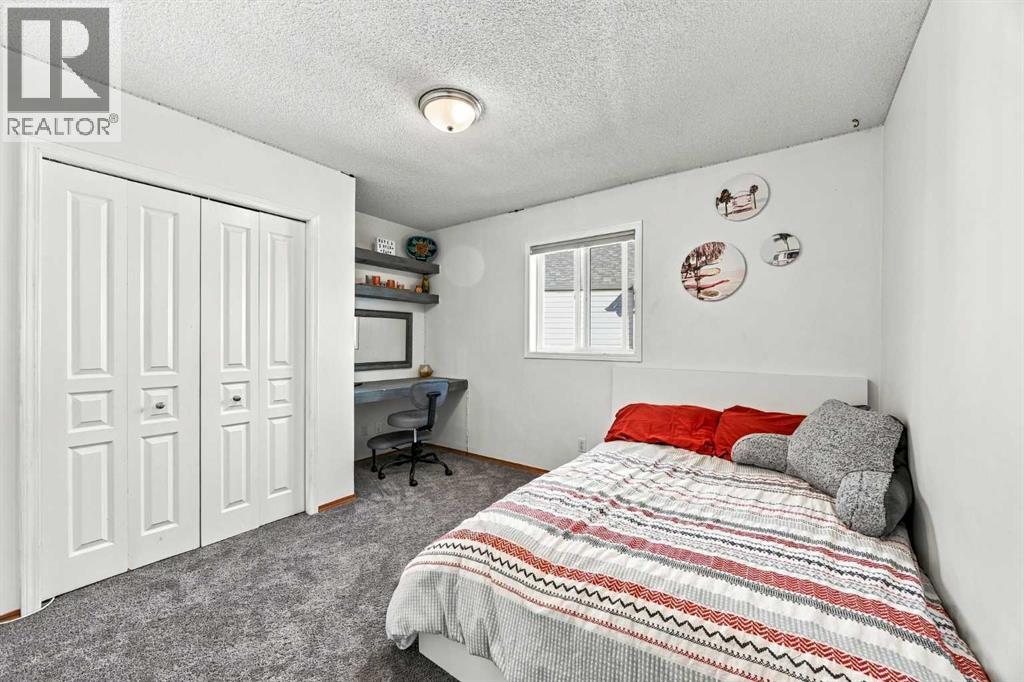 184 Cove Crescent