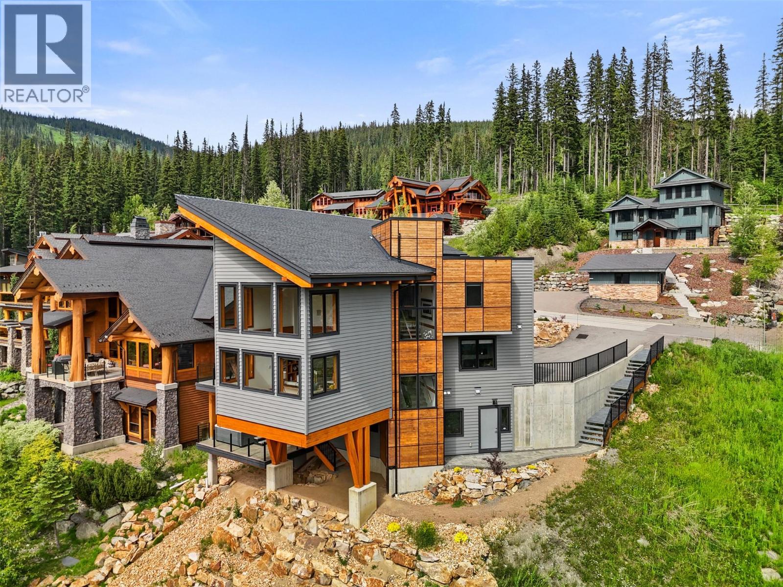 4249 Bella Vista Drive, Sun Peaks, British Columbia