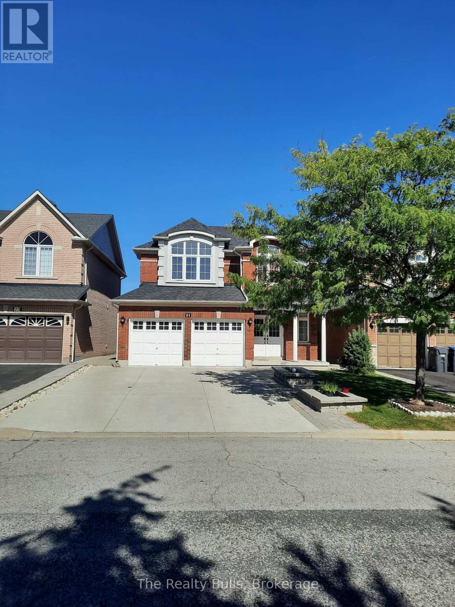 21 ARCTIC FOX CRESCENT, Brampton, Ontario