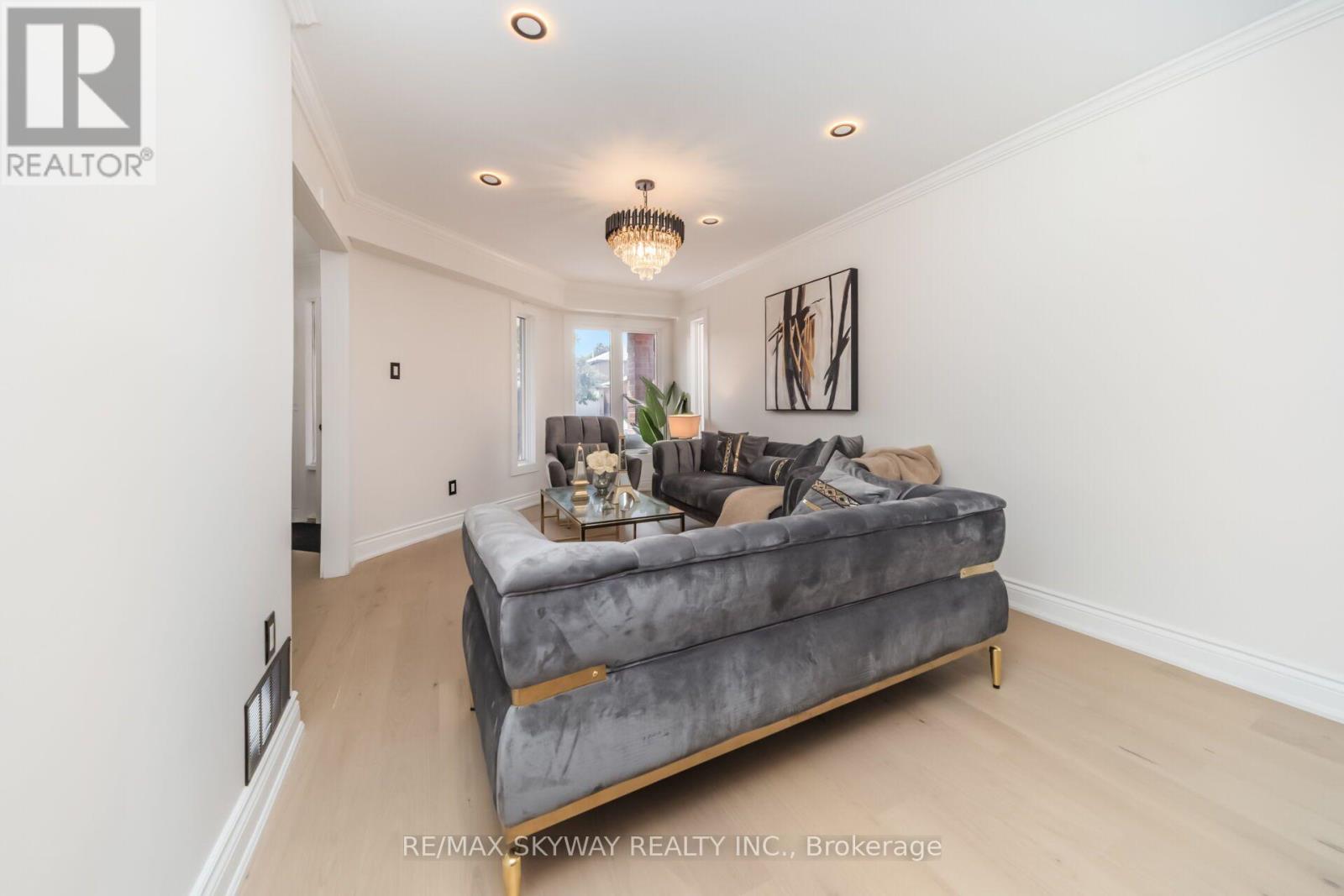 4558 Pemmican Trail, Mississauga, Ontario  L4Z 2L8 - Photo 7 - W13816624