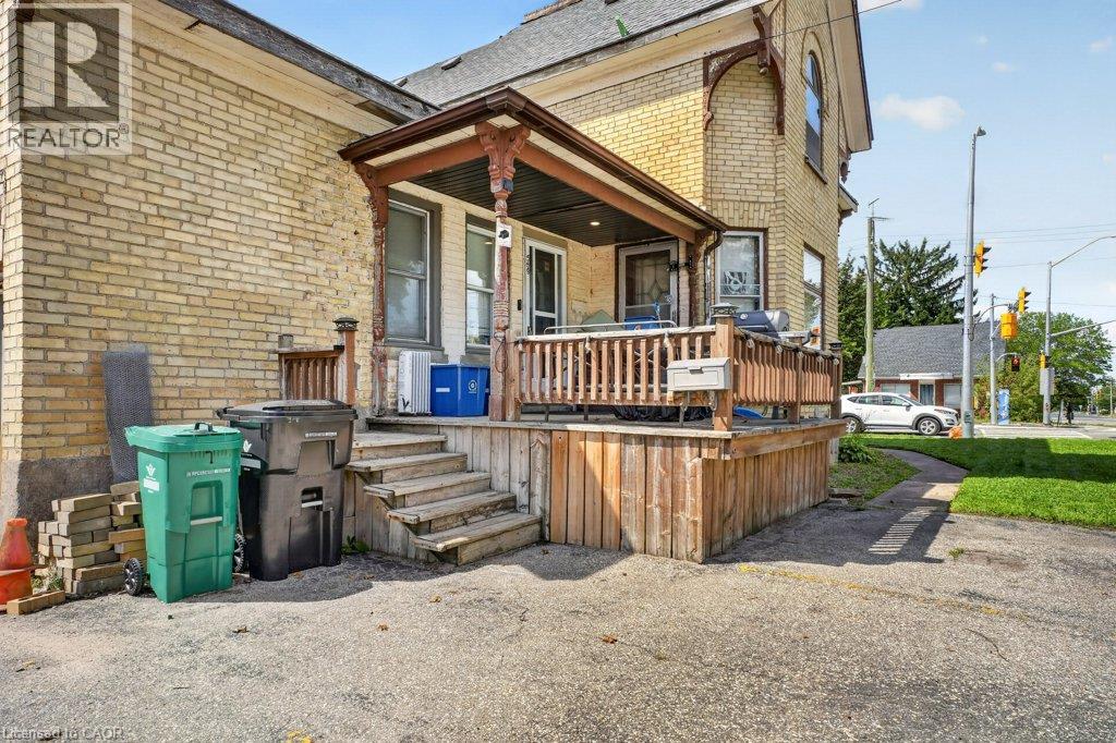 569 Frederick Street, Kitchener, Ontario N2B 2A7 - Photo 10 - 40861175