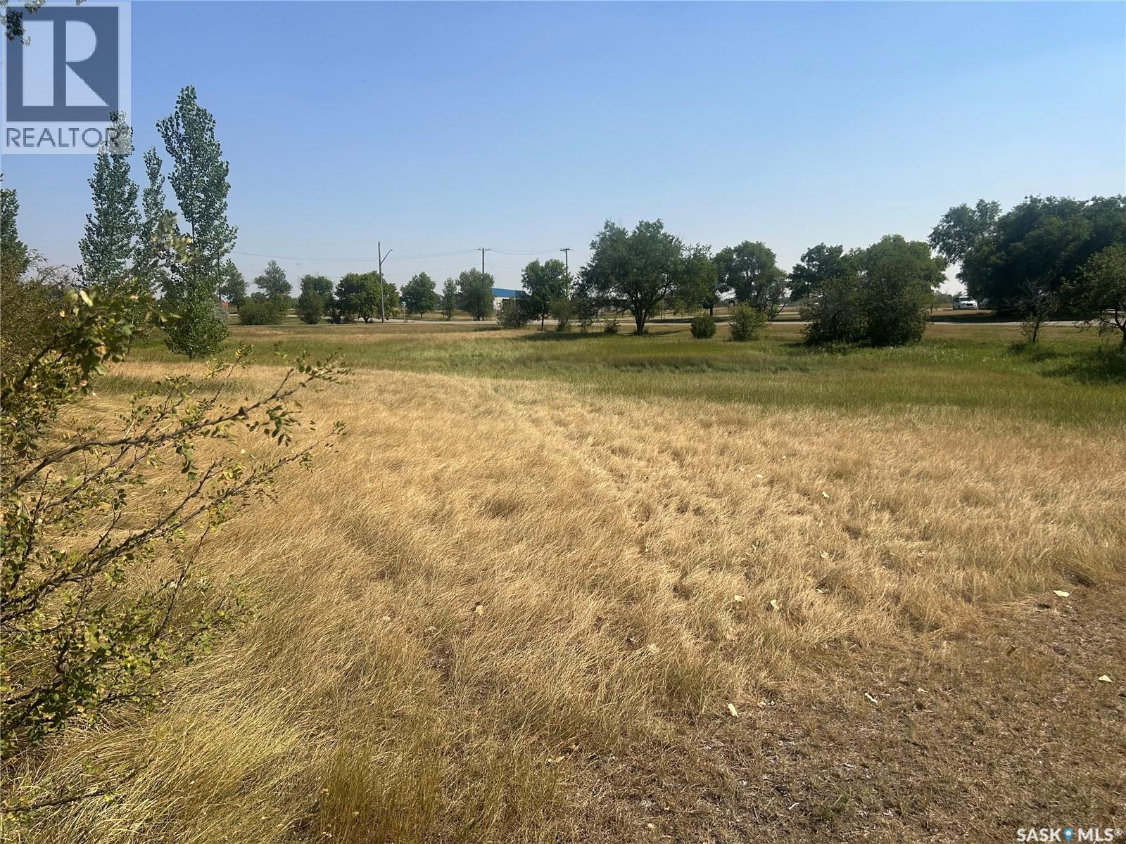 300 2nd Street W, Bengough, Saskatchewan  S0C 0K0 - Photo 51 - SK049185