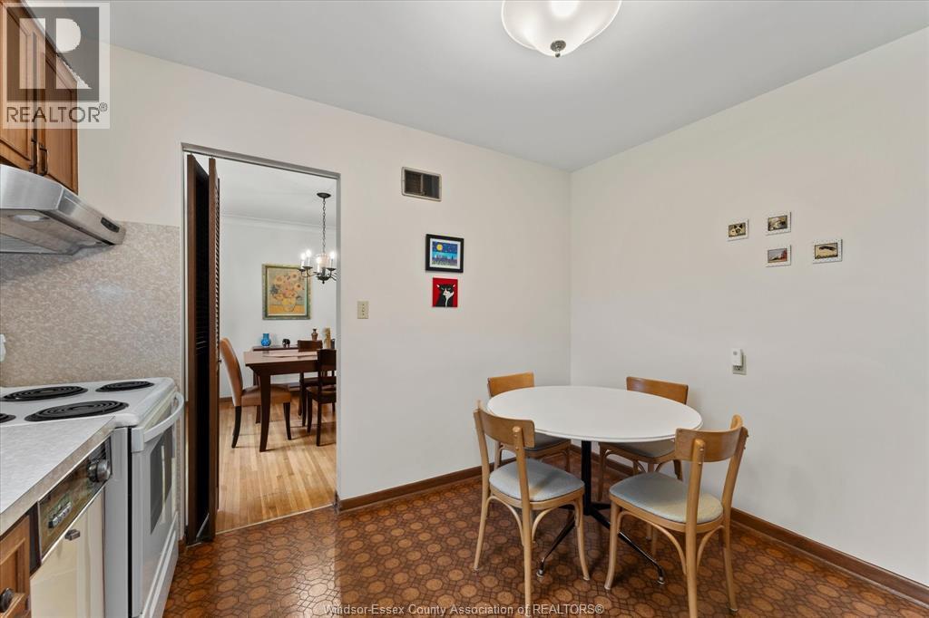 3630 Avondale Avenue, Windsor, Ontario  N9E 1X9 - Photo 12 - 26023230