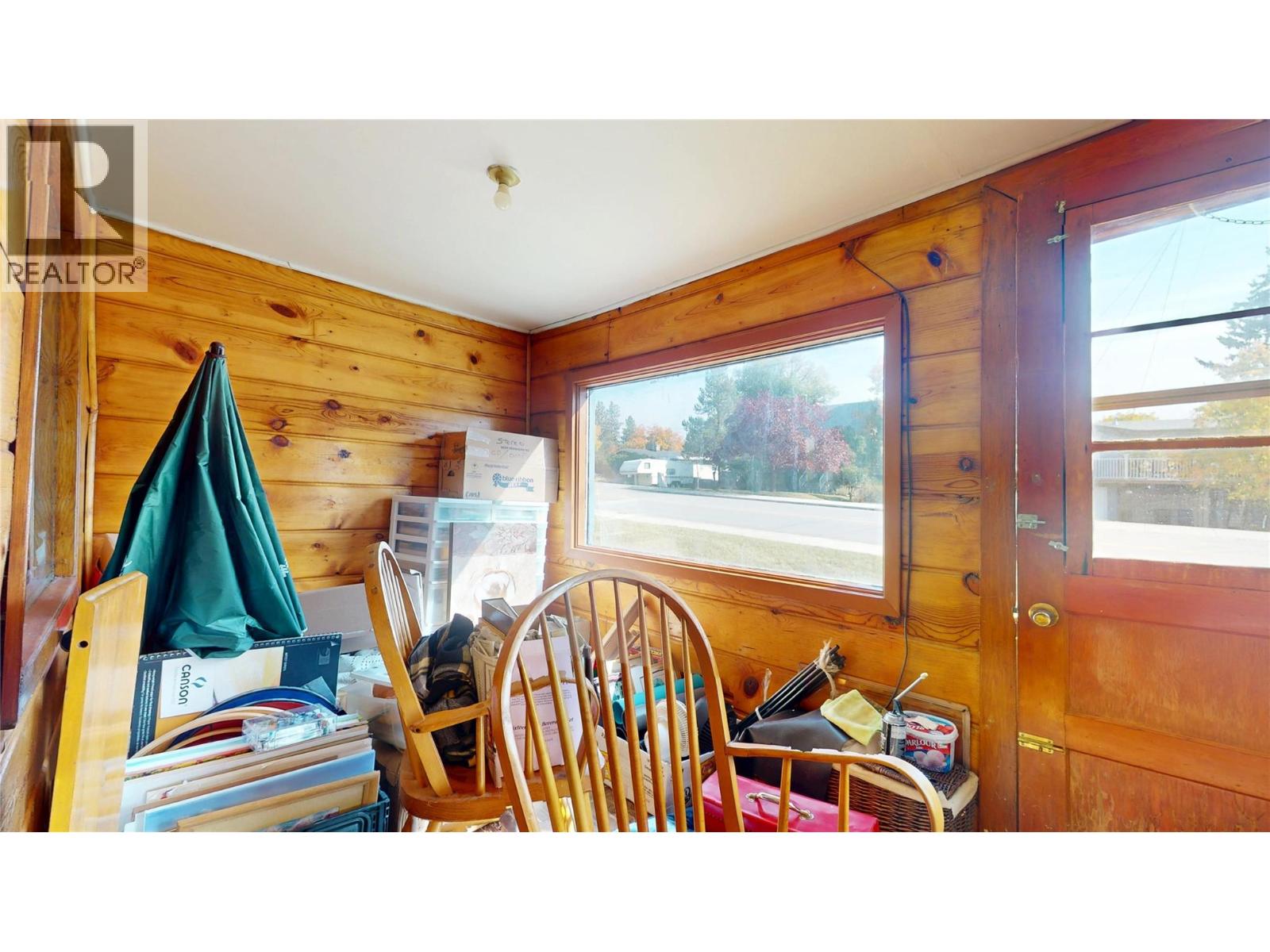1005 11th Avenue S, Cranbrook, British Columbia  V1C 2R6 - Photo 34 - 10401658