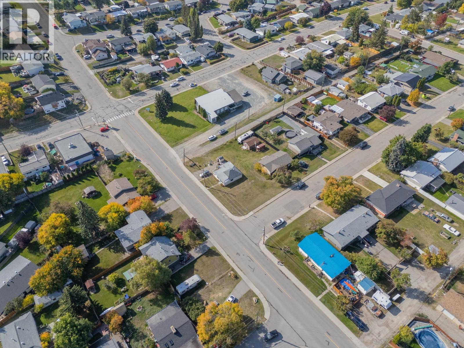 1005 11th Avenue S, Cranbrook, British Columbia  V1C 2R6 - Photo 12 - 10401658