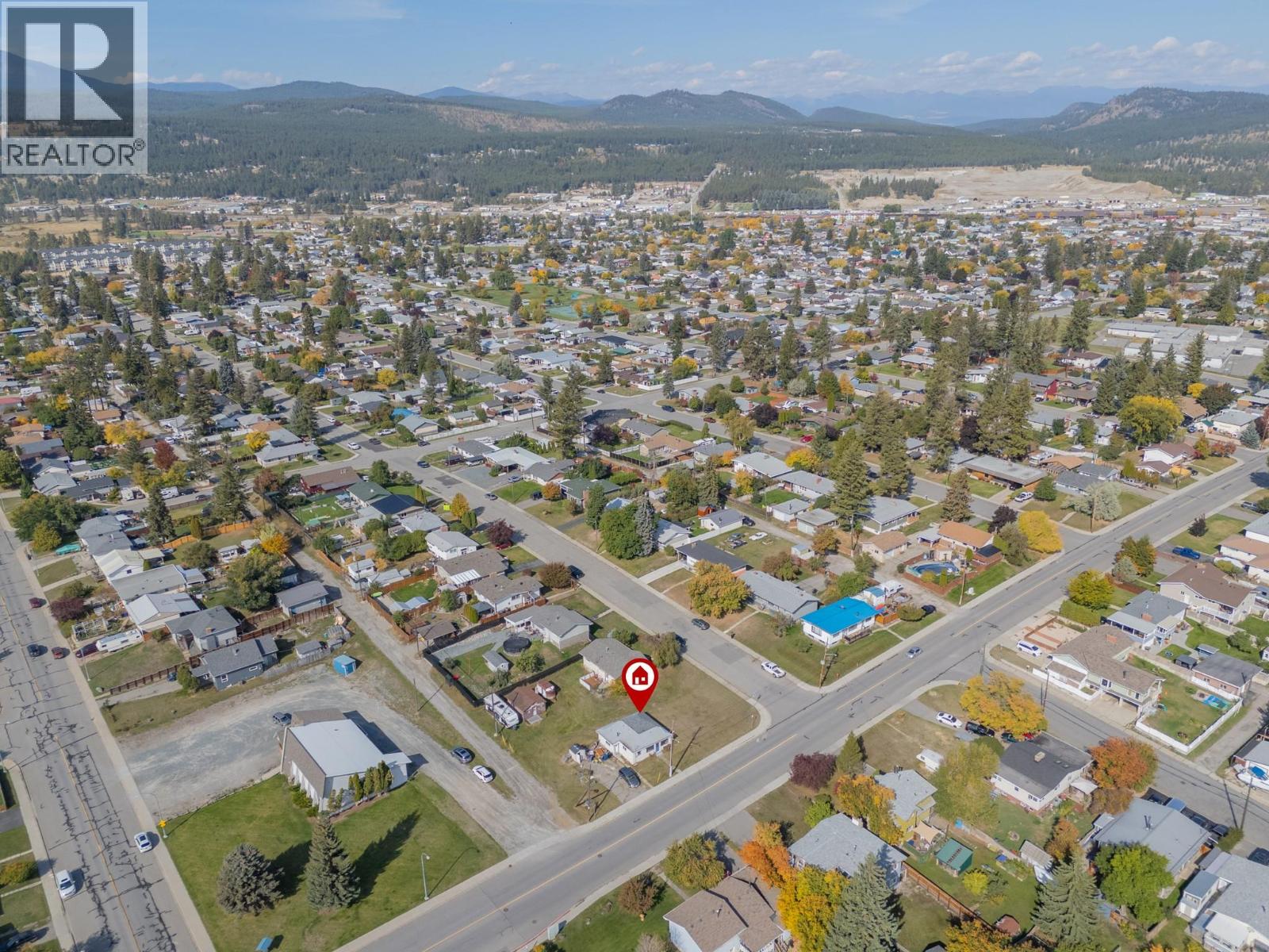 1005 11th Avenue S, Cranbrook, British Columbia  V1C 2R6 - Photo 13 - 10401658