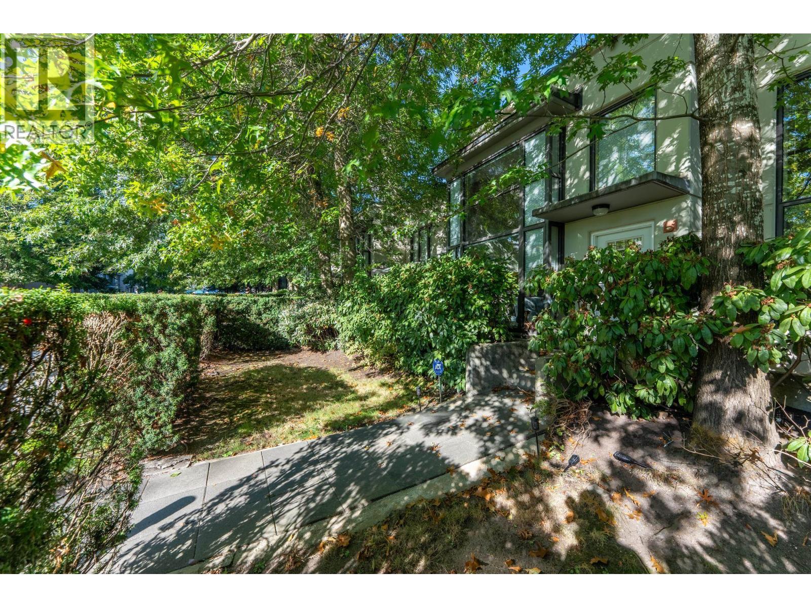 Th6 4182 Dawson Street, Burnaby, British Columbia  V5C 4B1 - Photo 2 - R3168482