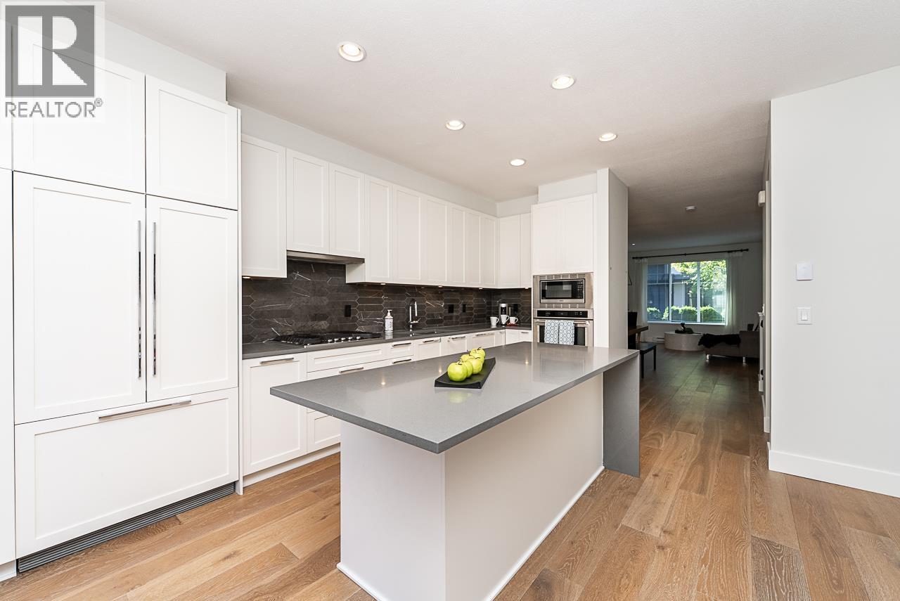 85 3306 Princeton Avenue, Coquitlam, British Columbia V3E 0M9 - Photo 10 - R3168496