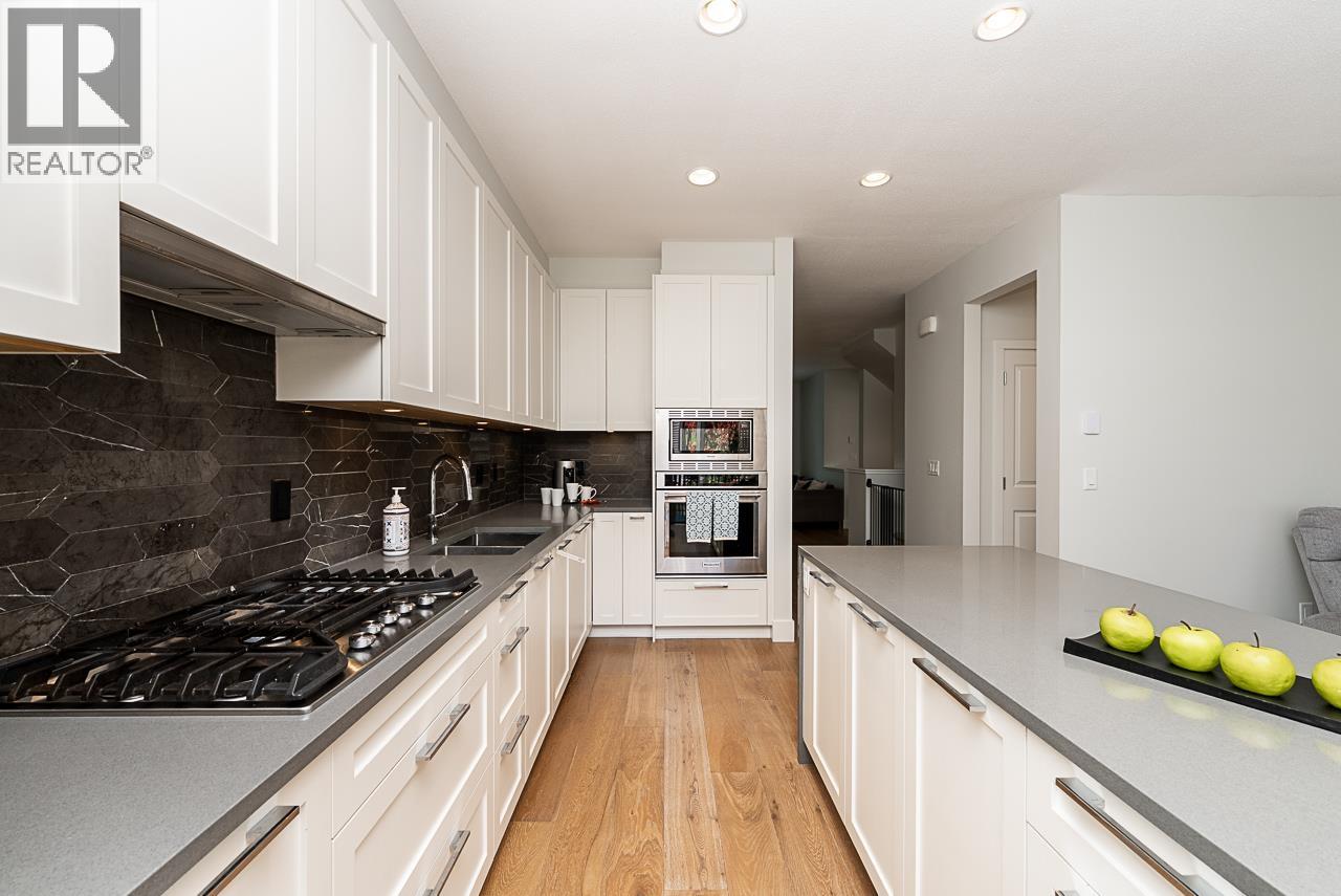 85 3306 Princeton Avenue, Coquitlam, British Columbia V3E 0M9 - Photo 11 - R3168496