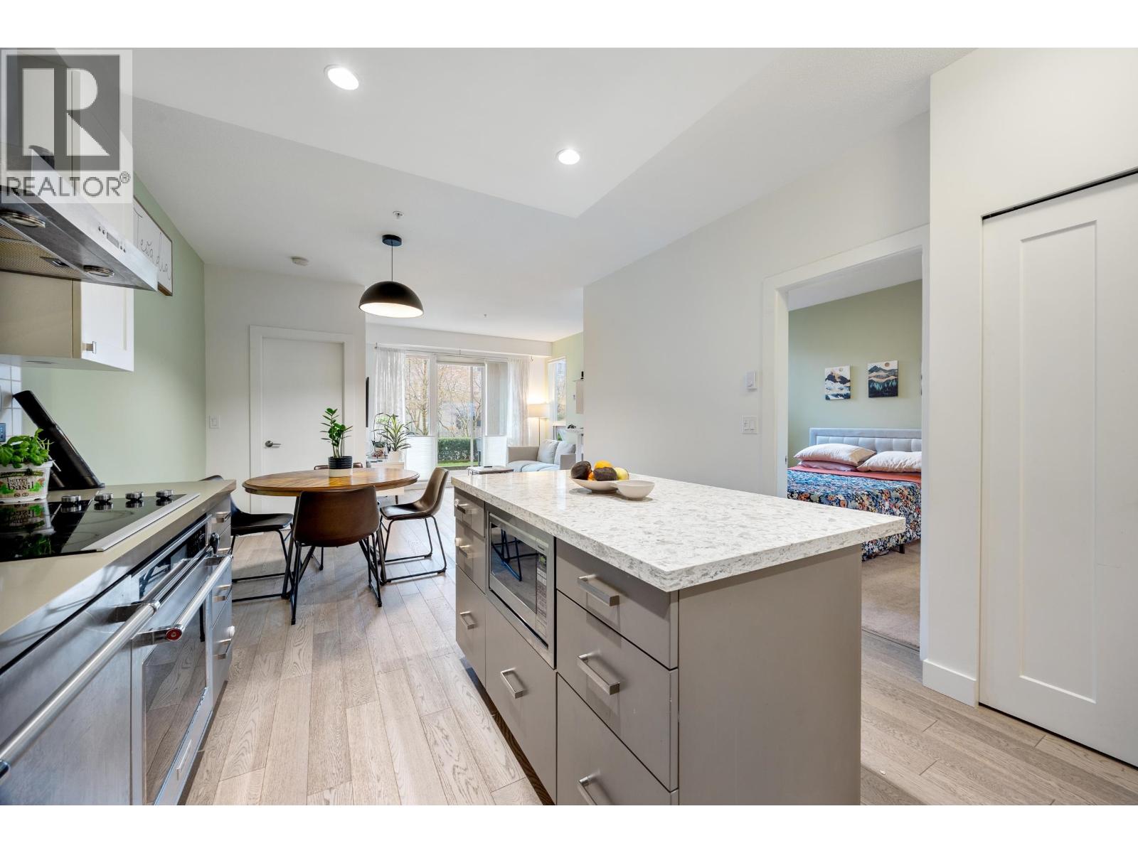 209 3399 Noel Drive, Burnaby, British Columbia V3J 0G8 - Photo 12 - R3168499