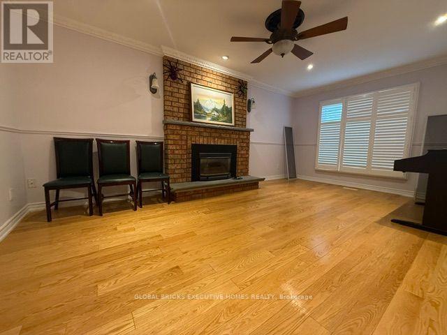 Upper - 66 Foundry Crescent, Markham, Ontario  L3P 6N7 - Photo 4 - N13816638