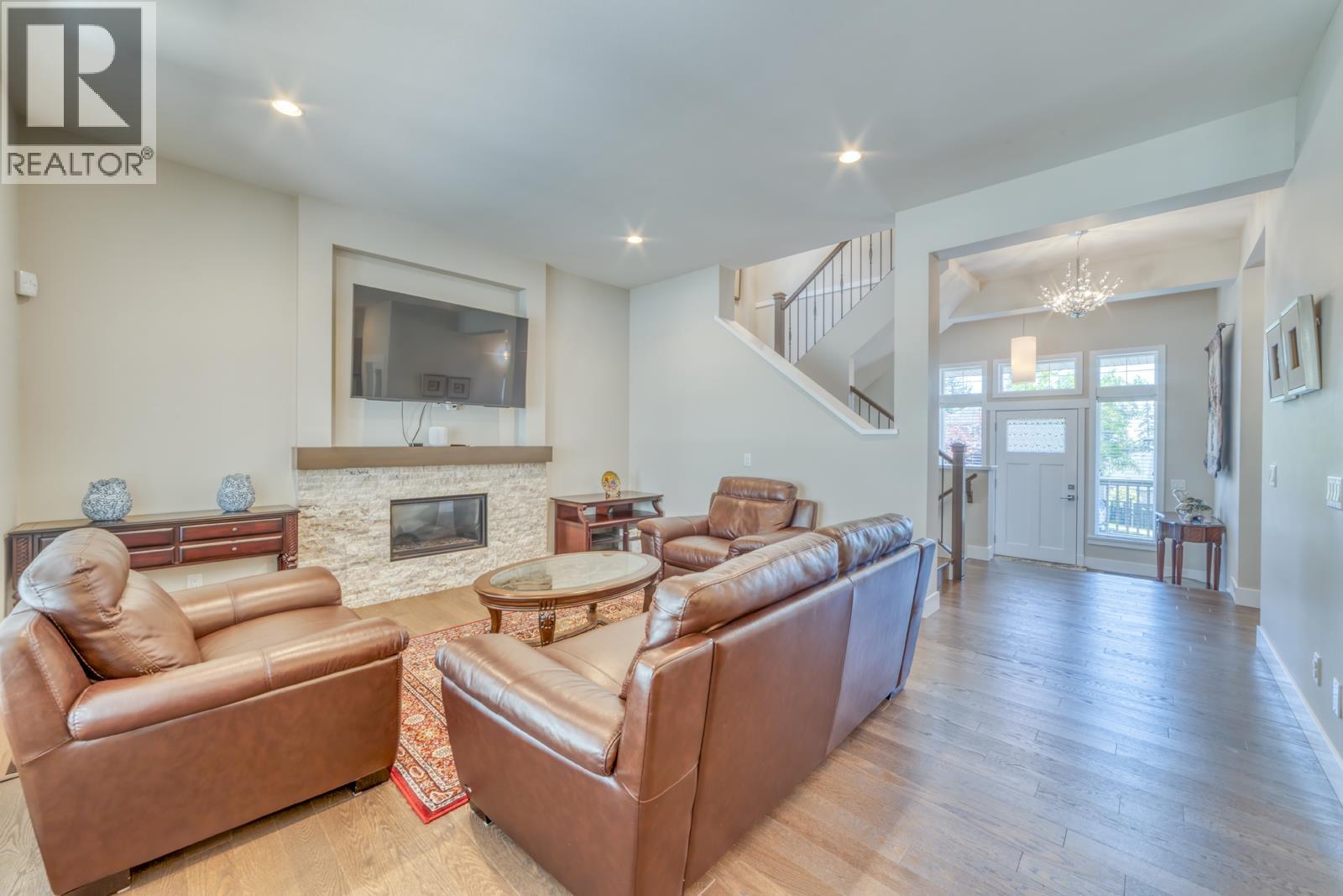 3507 Bishop Place, Coquitlam, British Columbia  V3E 0K2 - Photo 6 - R3168535