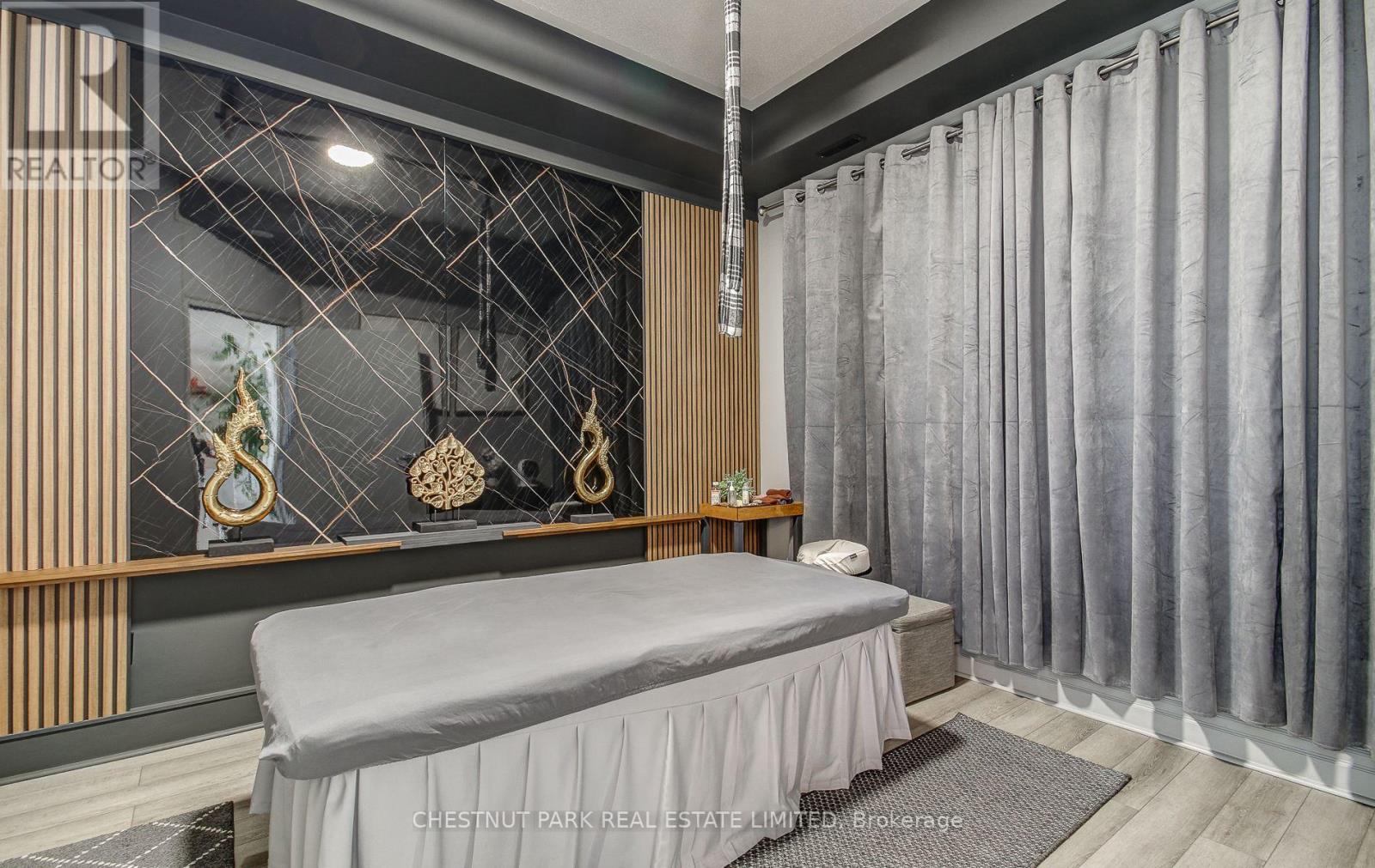 3 - 885 Lakeshore Road E, Mississauga, Ontario  L5E 1E2 - Photo 14 - W13816644