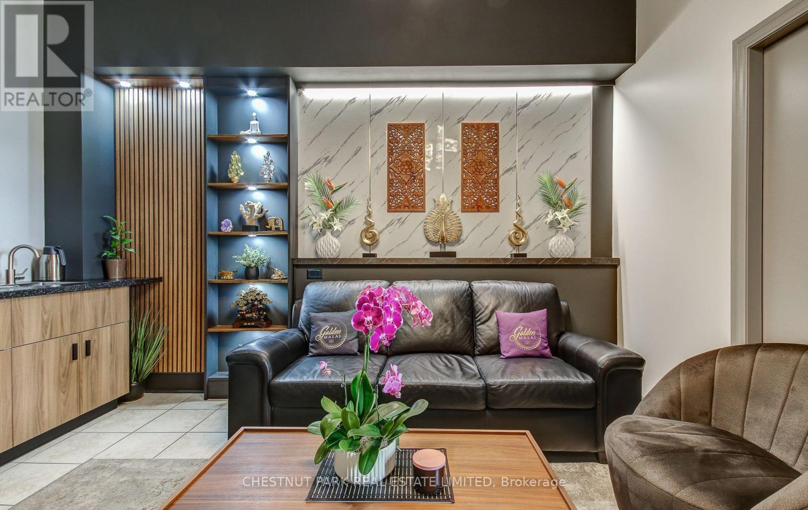 3 - 885 Lakeshore Road E, Mississauga, Ontario  L5E 1E2 - Photo 22 - W13816644