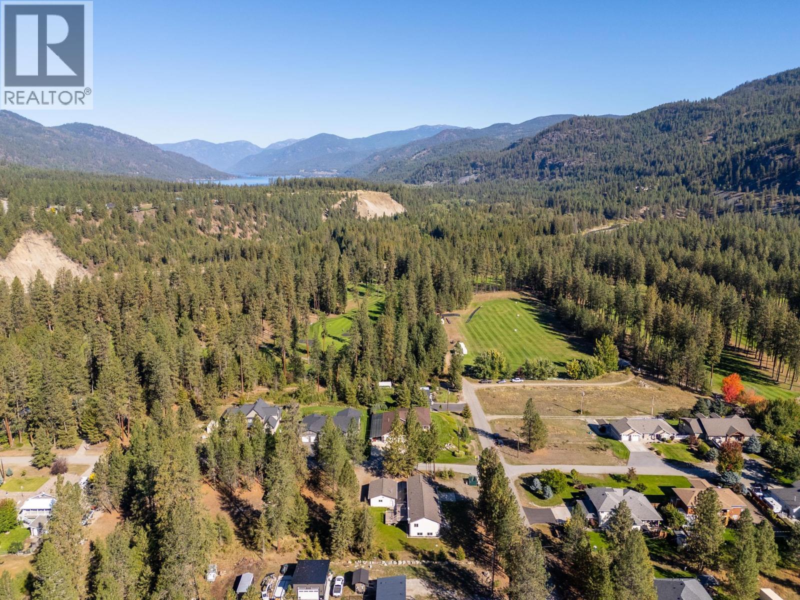 1261 Main Street, Christina Lake, British Columbia  V0H 1E0 - Photo 5 - 10401673