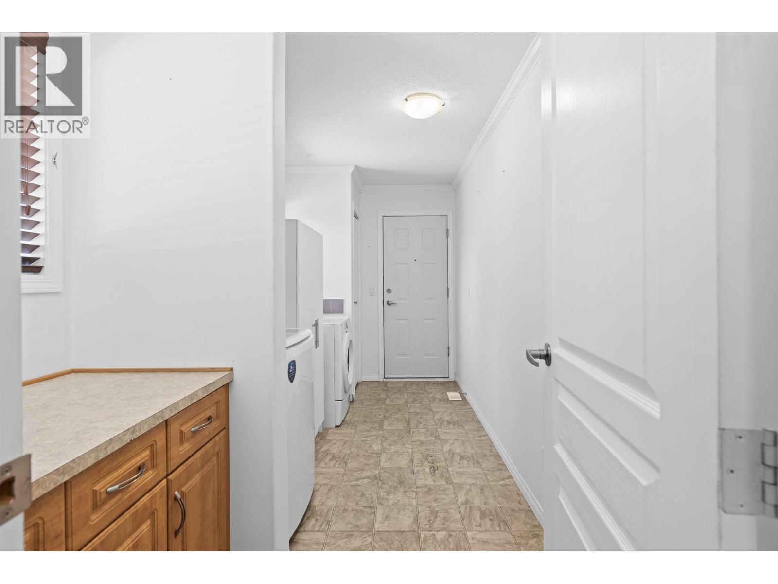 1261 Main Street, Christina Lake, British Columbia  V0H 1E0 - Photo 33 - 10401673