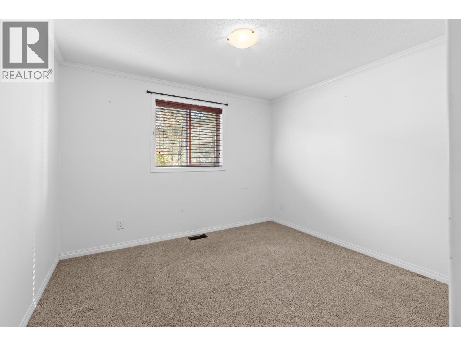1261 Main Street, Christina Lake, British Columbia  V0H 1E0 - Photo 42 - 10401673