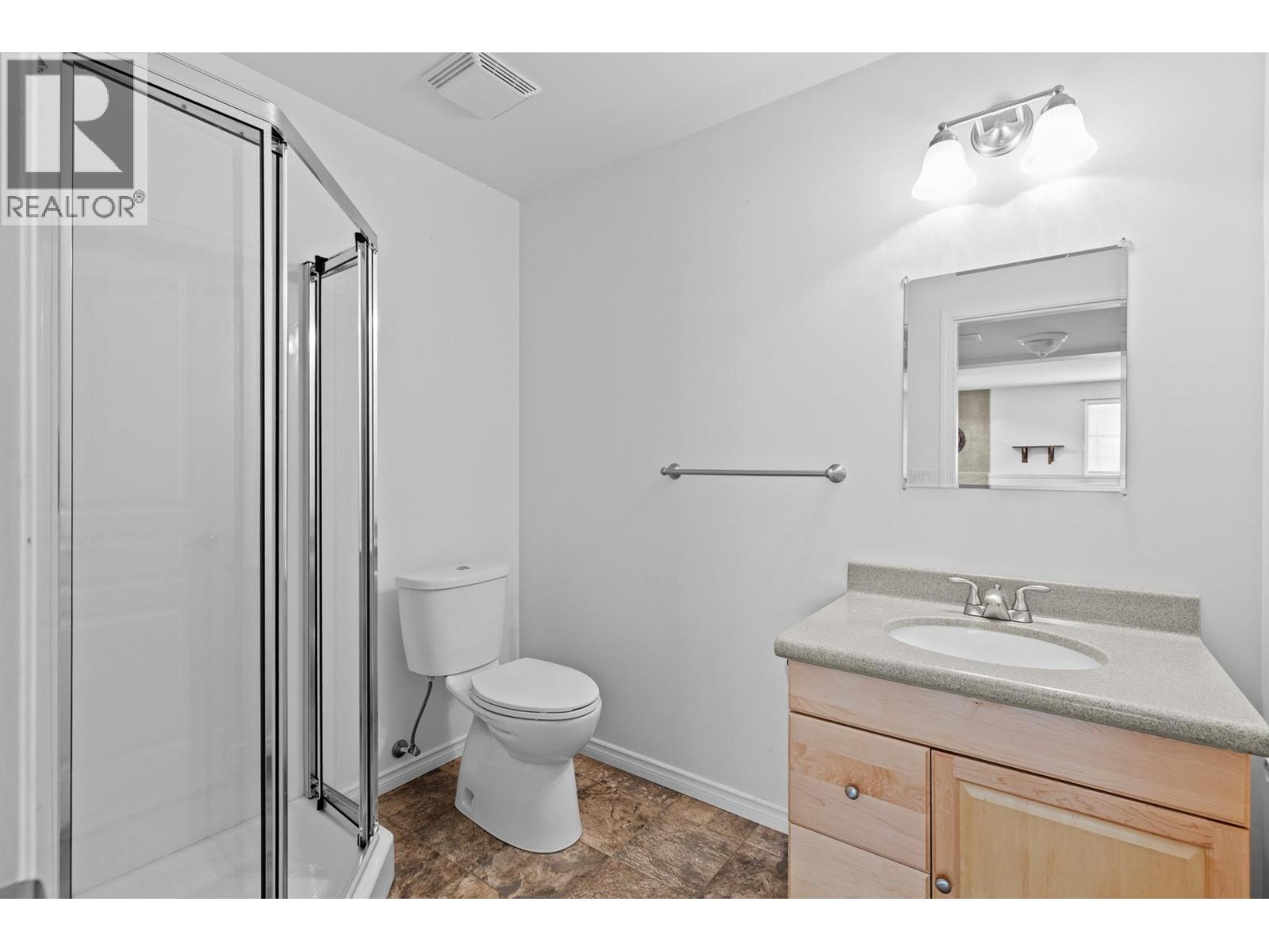 1261 Main Street, Christina Lake, British Columbia  V0H 1E0 - Photo 59 - 10401673