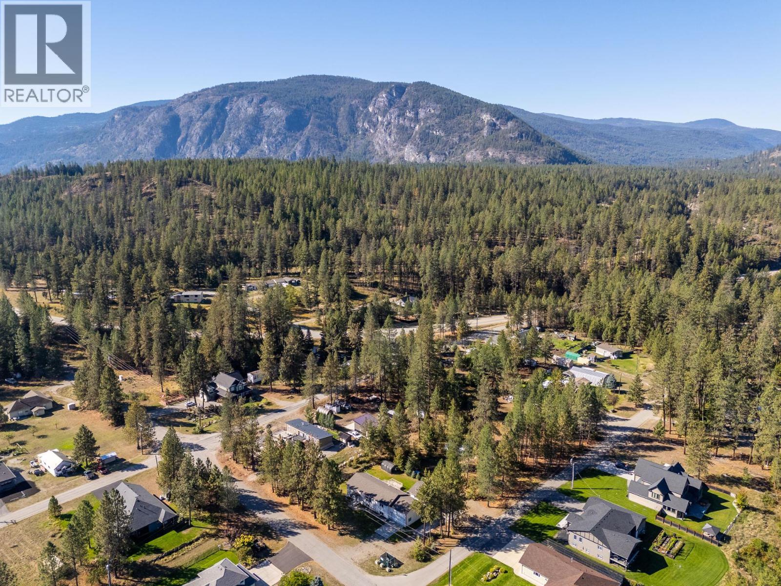 1261 Main Street, Christina Lake, British Columbia  V0H 1E0 - Photo 78 - 10401673