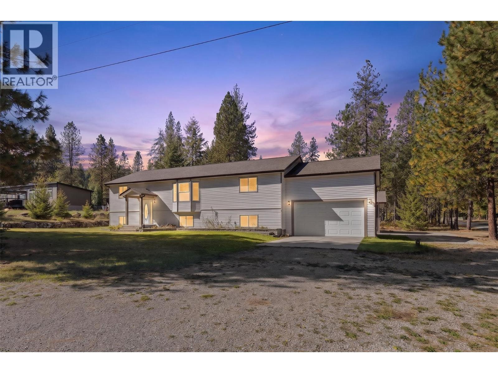 1261 Main Street, Christina Lake, British Columbia  V0H 1E0 - Photo 82 - 10401673