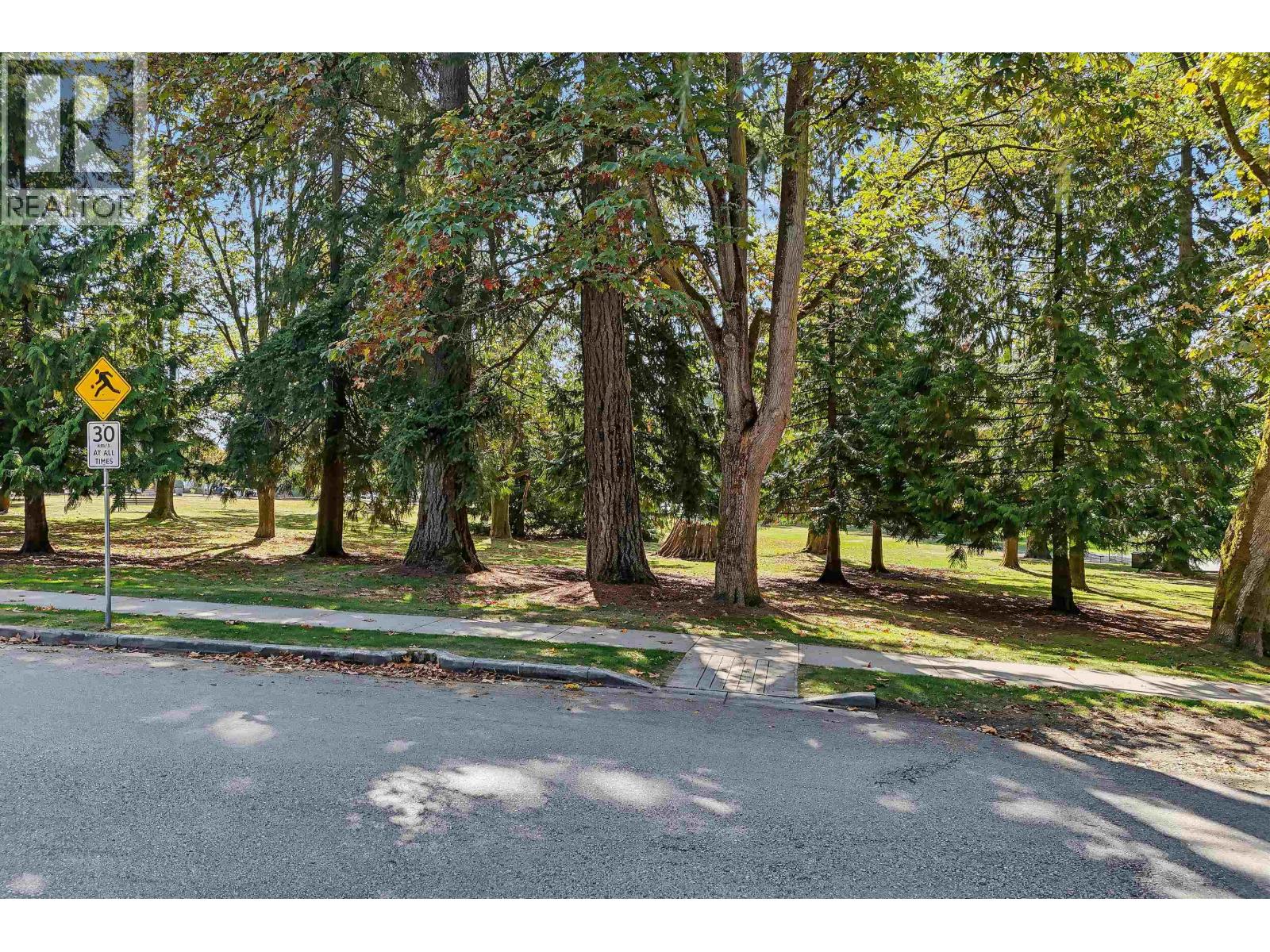 6689 Vine Street, Vancouver, British Columbia  V6P 5W6 - Photo 11 - R3168500