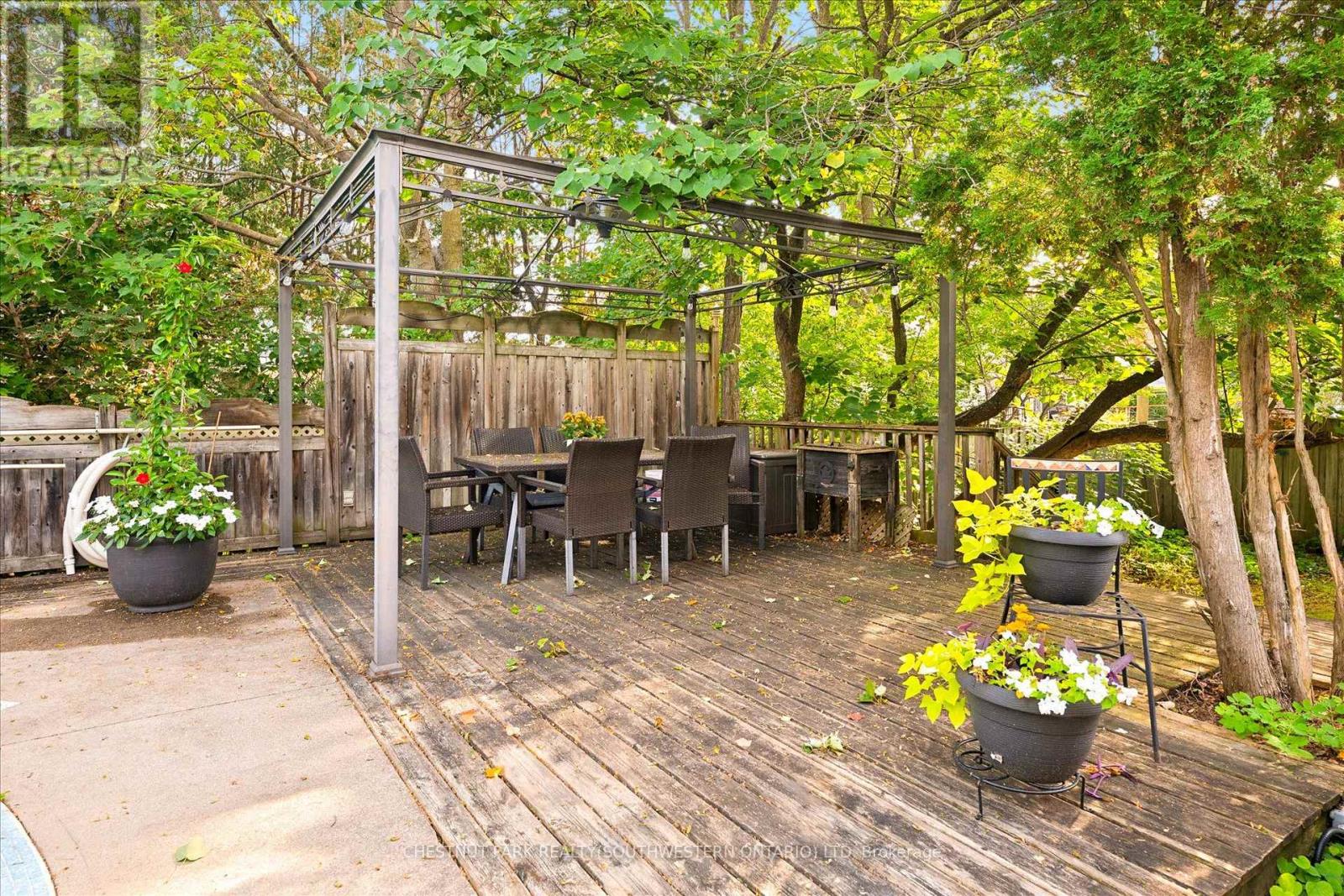 75 Lyon Avenue, Guelph, Ontario  N1H 5C7 - Photo 37 - X13038314