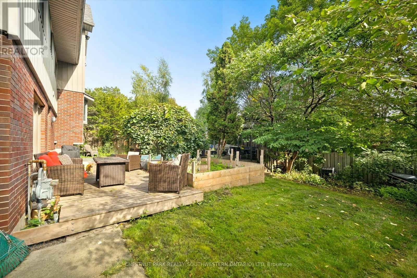 75 Lyon Avenue, Guelph, Ontario  N1H 5C7 - Photo 39 - X13038314