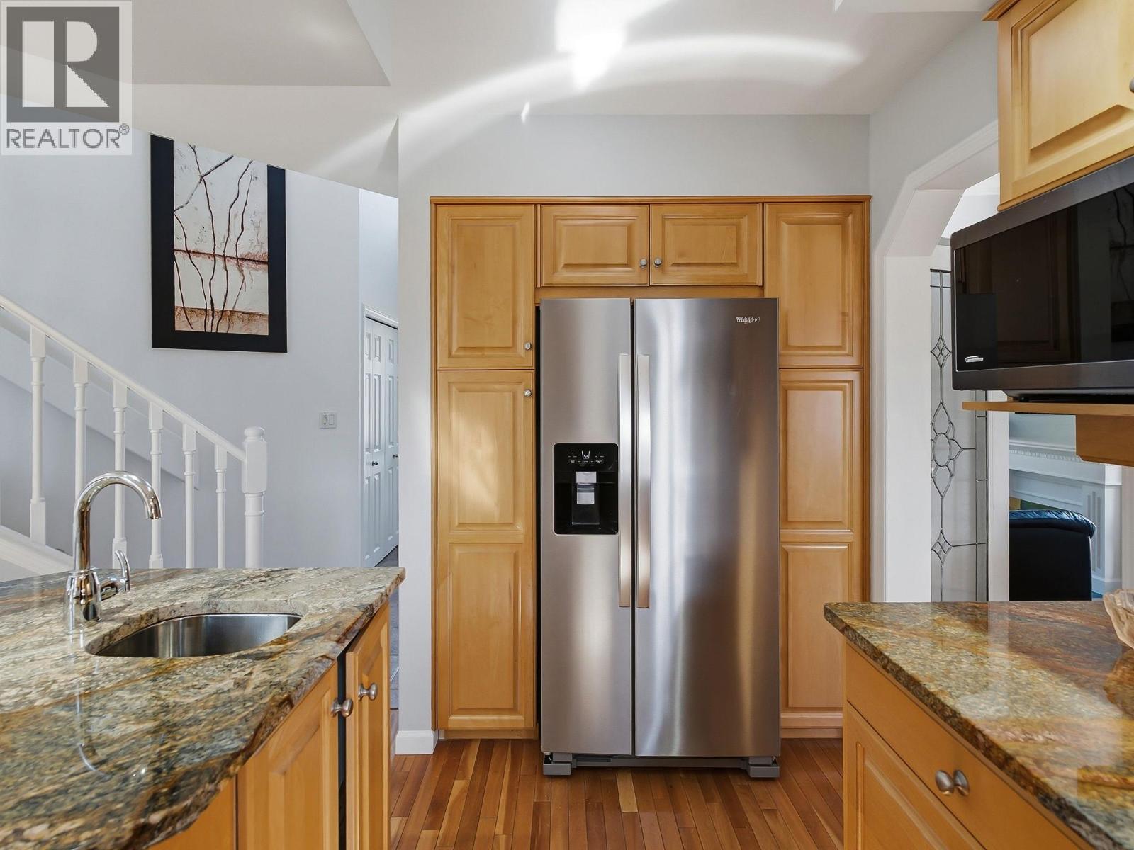 764 Cassiar Place, Kelowna, British Columbia  V1V 1M6 - Photo 12 - 10401609