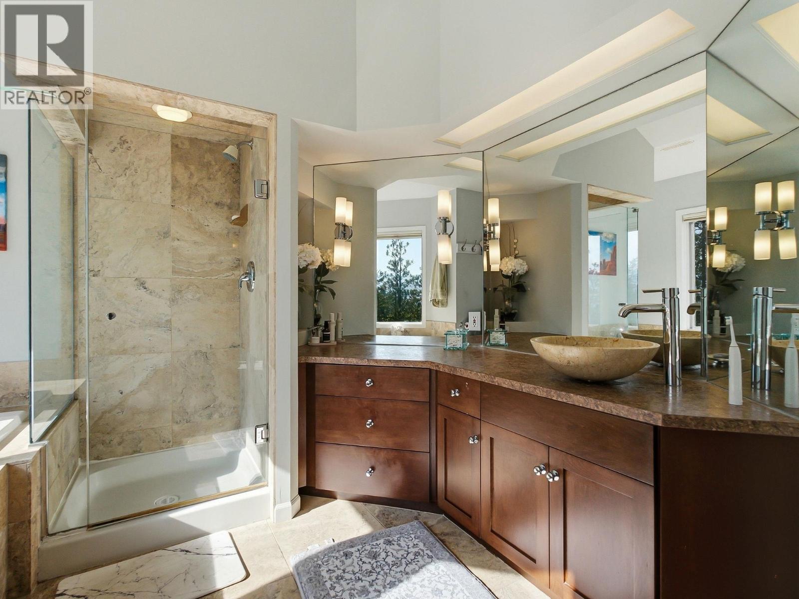764 Cassiar Place, Kelowna, British Columbia  V1V 1M6 - Photo 24 - 10401609