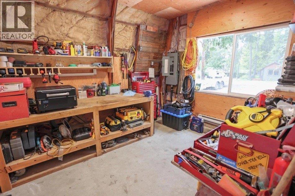 6142 Highway 3a Highway, Nelson, British Columbia  V1L 6P5 - Photo 43 - 10378126