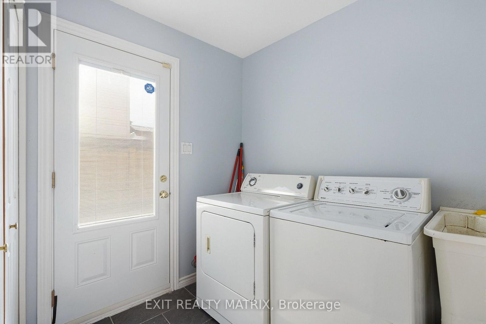 1886 Chaine Court, Ottawa, Ontario  K1C 2N3 - Photo 16 - X13816680