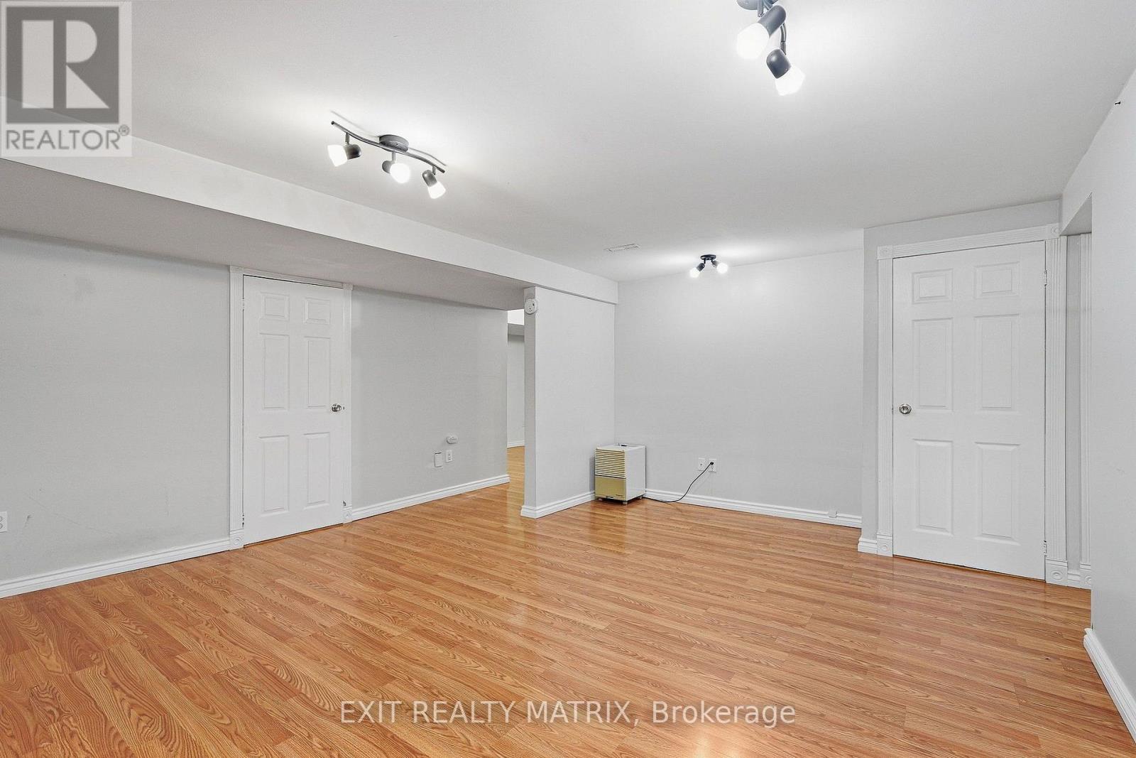 1886 Chaine Court, Ottawa, Ontario  K1C 2N3 - Photo 33 - X13816680