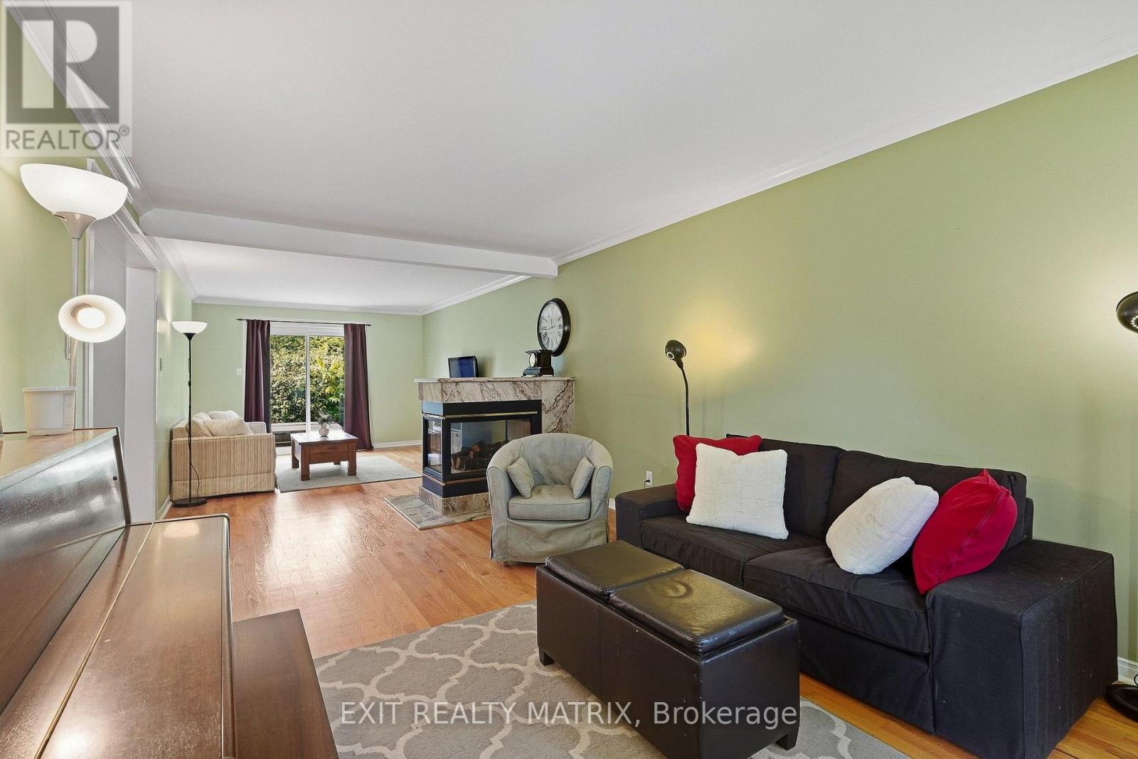 1886 Chaine Court, Ottawa, Ontario  K1C 2N3 - Photo 8 - X13816680