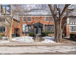 26 STRATHGOWAN AVENUE, Toronto, Ontario
