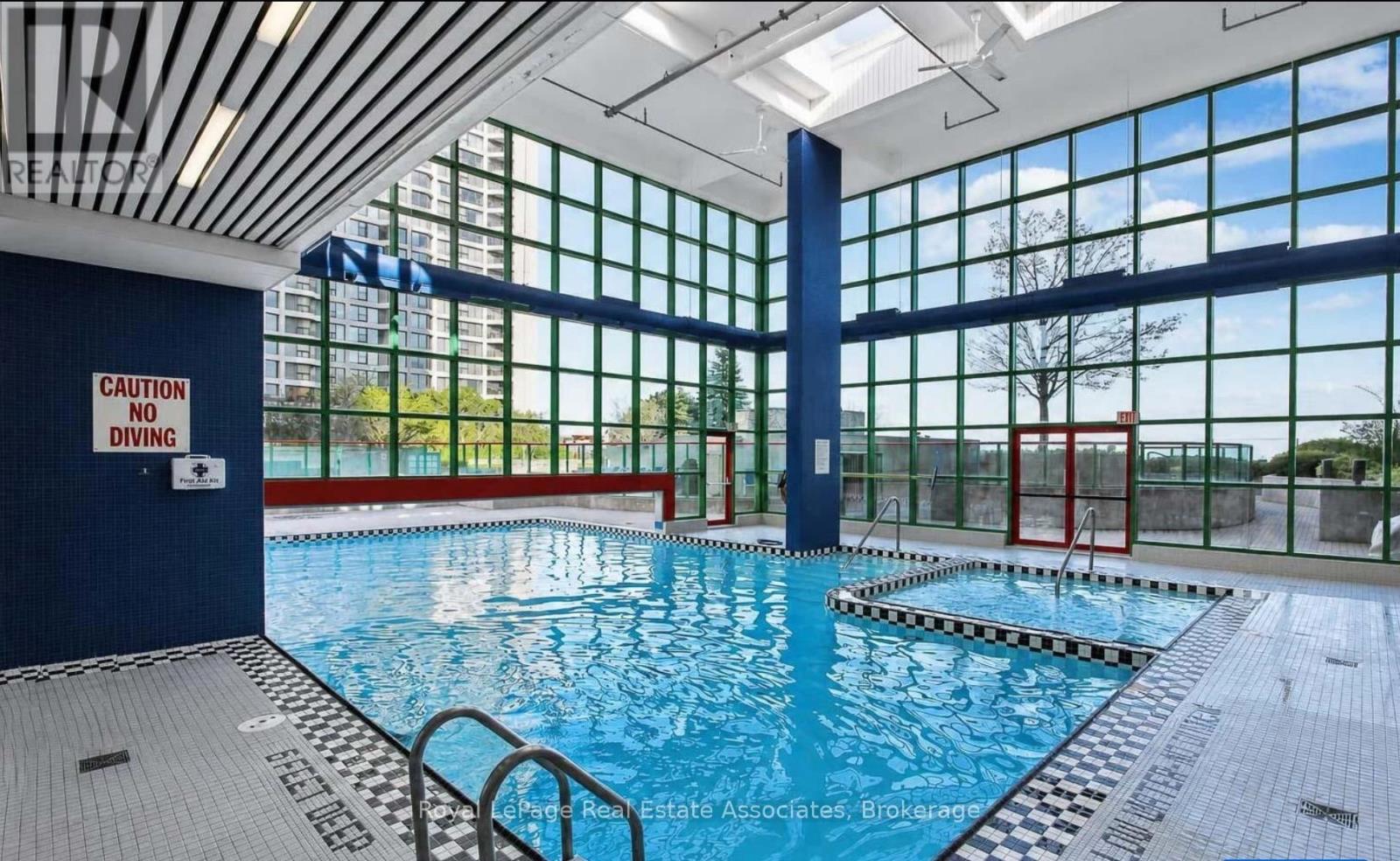 3111 - 77 Harbour Square, Toronto (Waterfront Communities), Ontario  M5J 2S2 - Photo 26 - C13816708
