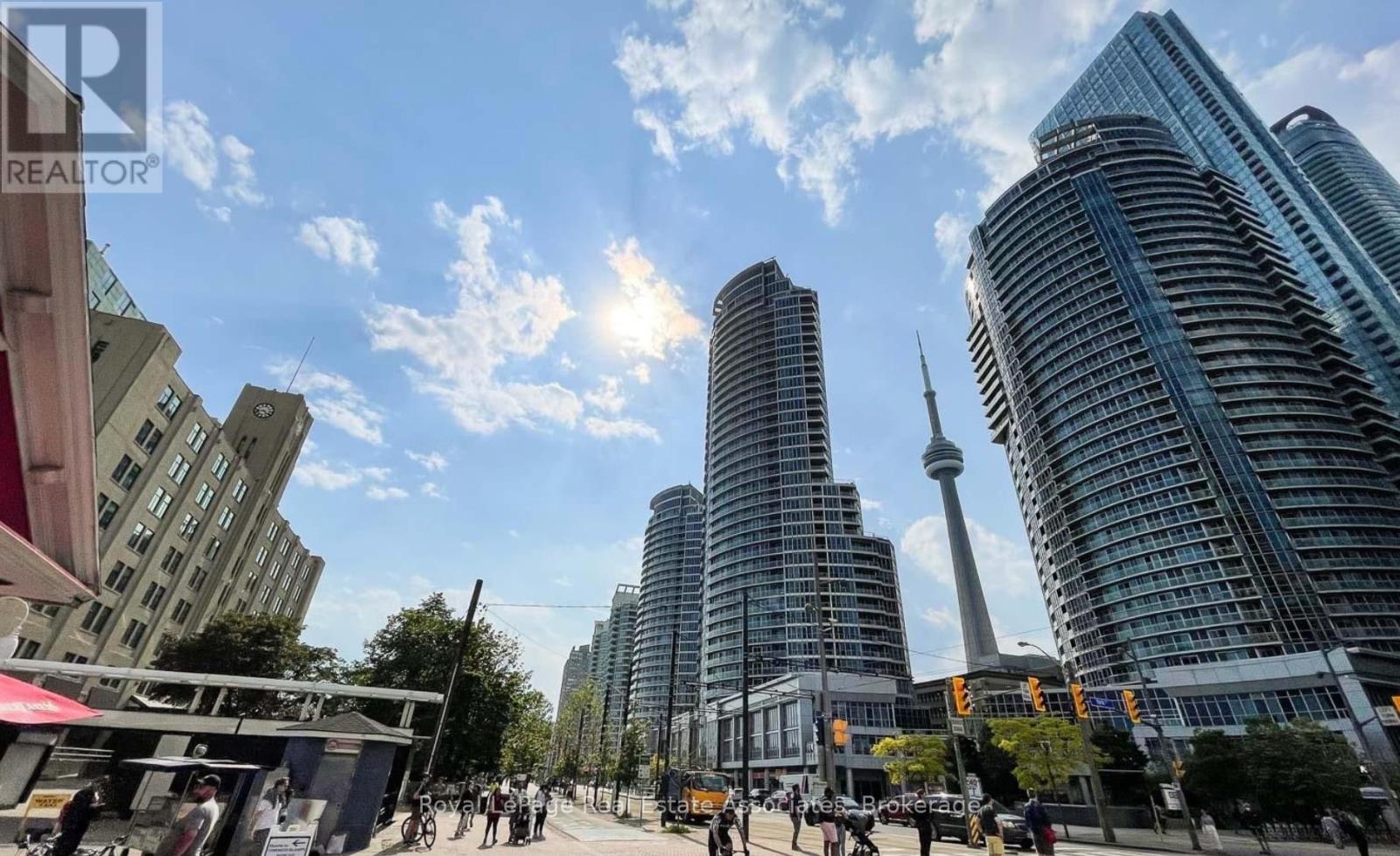 3111 - 77 Harbour Square, Toronto (Waterfront Communities), Ontario  M5J 2S2 - Photo 32 - C13816708