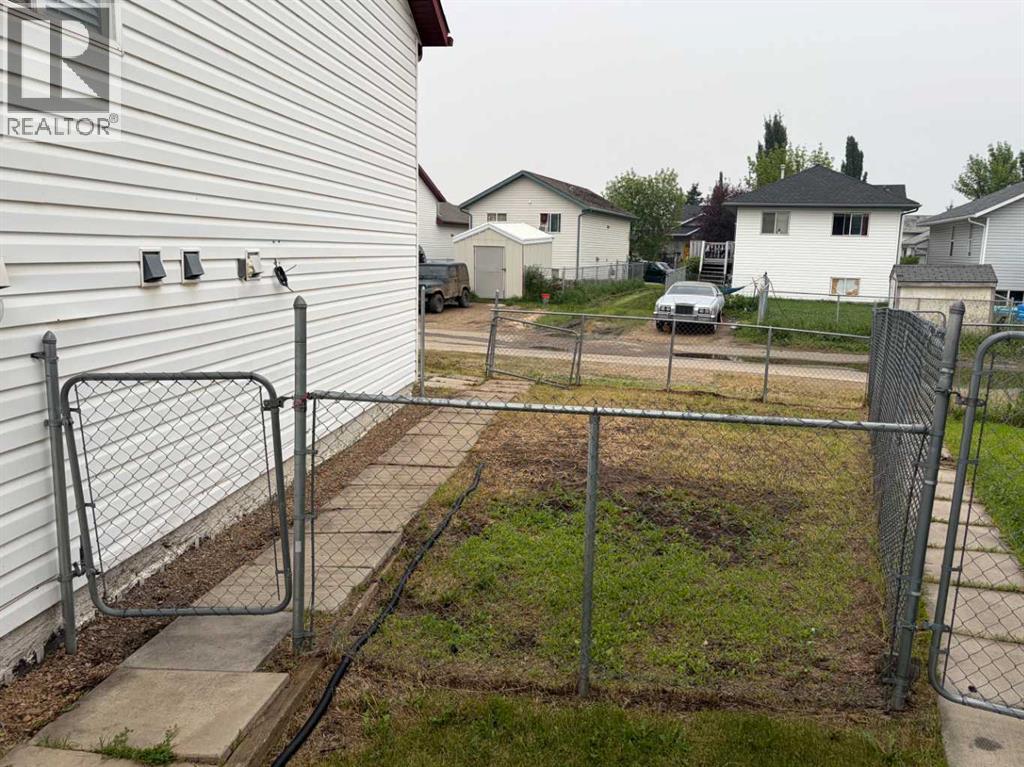 7213 105 Street, Grande Prairie, Alberta T8W 2S6 - Photo 2 - A2347451