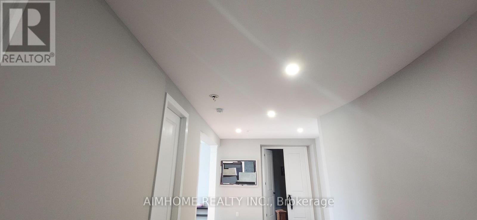 58 Major Crescent, Aurora, Ontario  L4G 0X4 - Photo 7 - N13816704