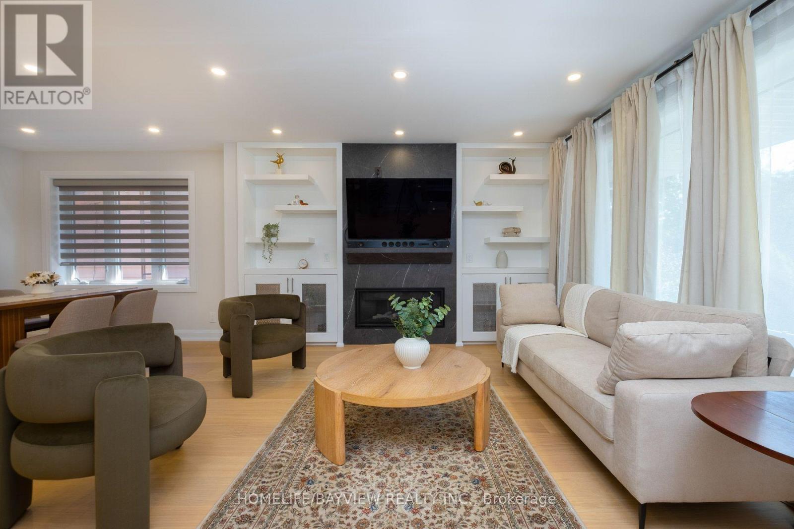164 Steeles Avenue E, Markham, Ontario  L3T 1A5 - Photo 3 - N13764198