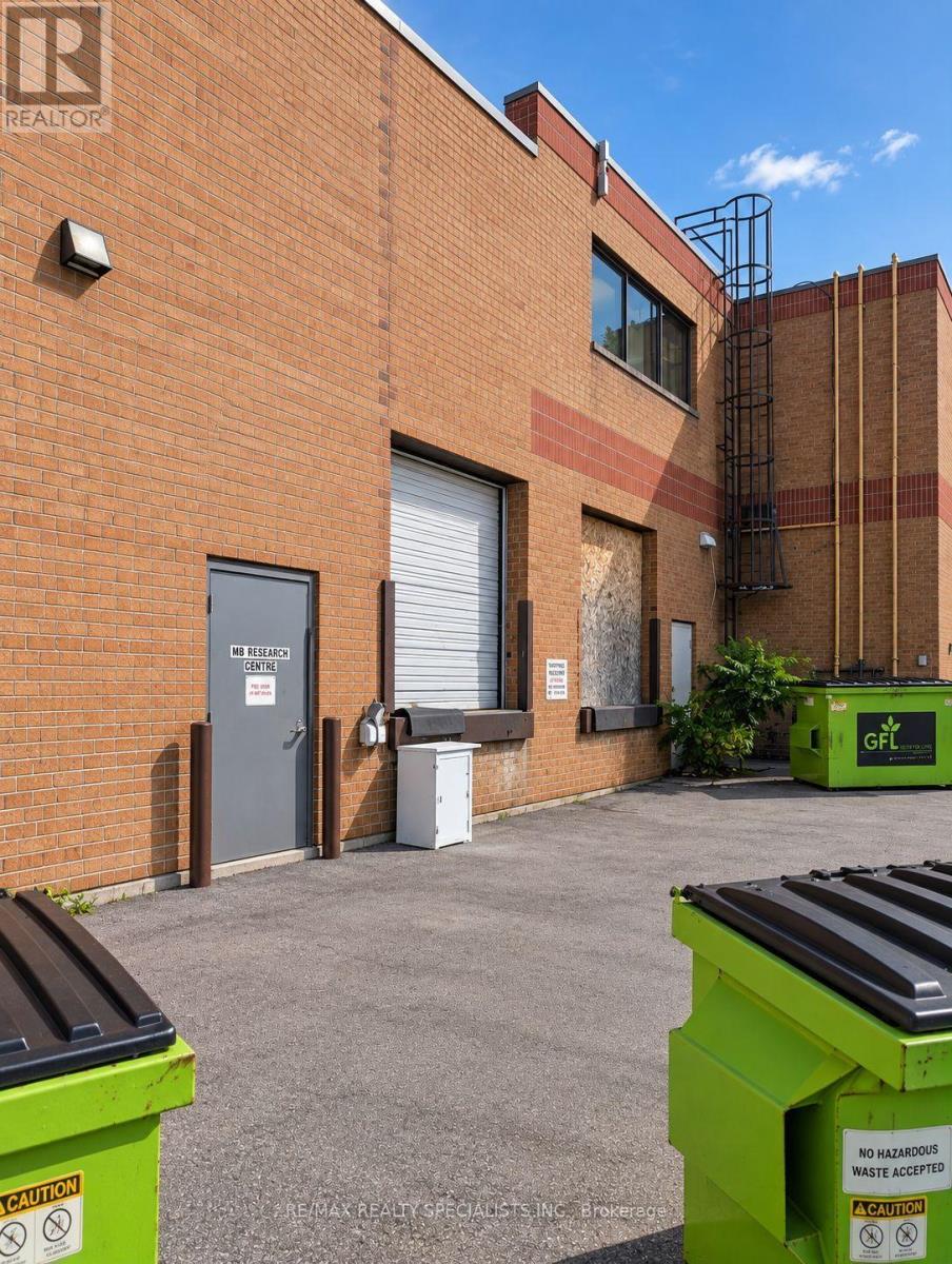1&2 - 18 Automatic Road, Brampton, Ontario  L6S 5N6 - Photo 14 - W13804072