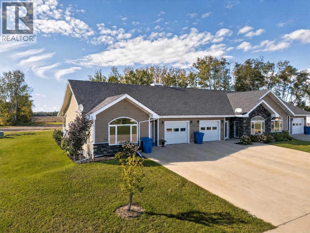 10104 #1 112 Street, La Crete, Alberta  T0H 2H0 - Photo 1 - A2346628