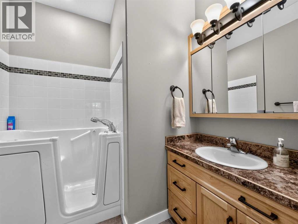 10104 #1 112 Street, La Crete, Alberta  T0H 2H0 - Photo 20 - A2346628