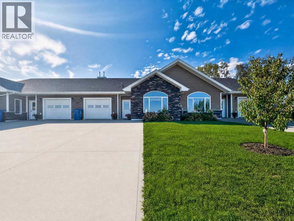 10104 #2 112 Street, La Crete, Alberta  T0H 2H0 - Photo 1 - A2346631