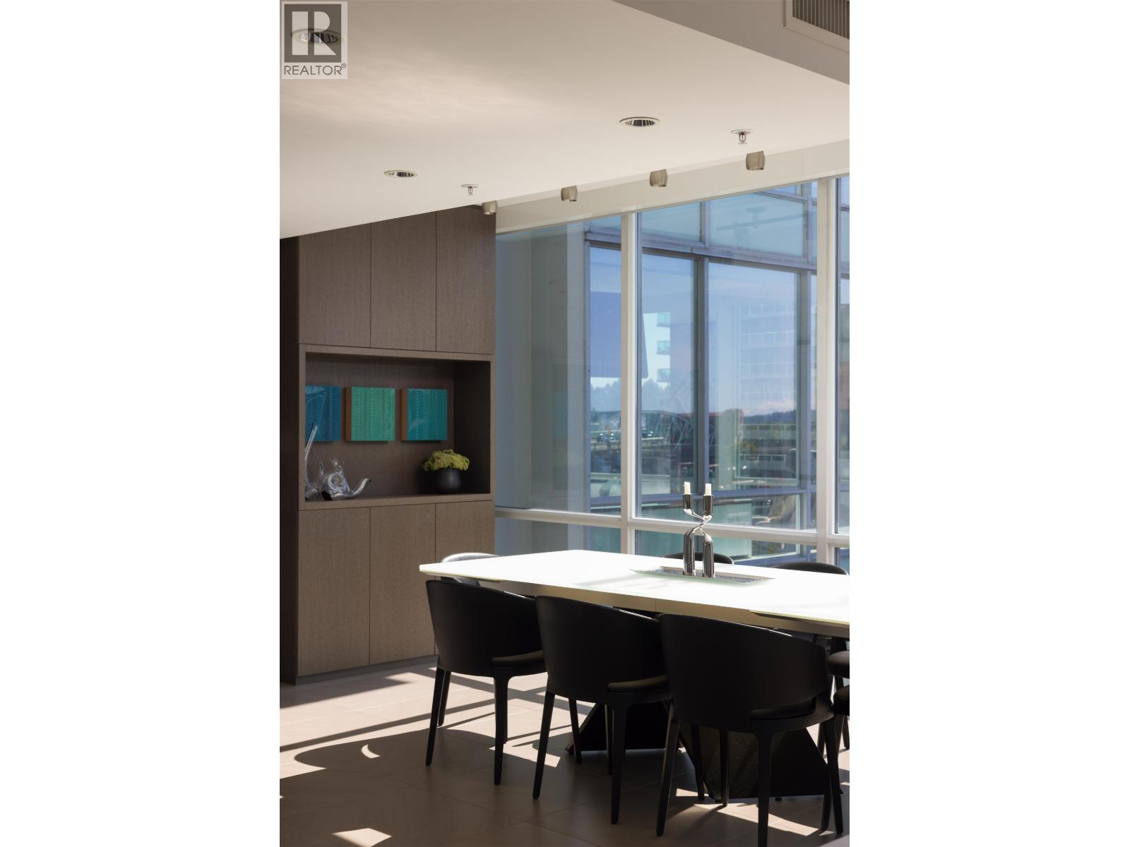 805 1455 HOWE STREET photo 11