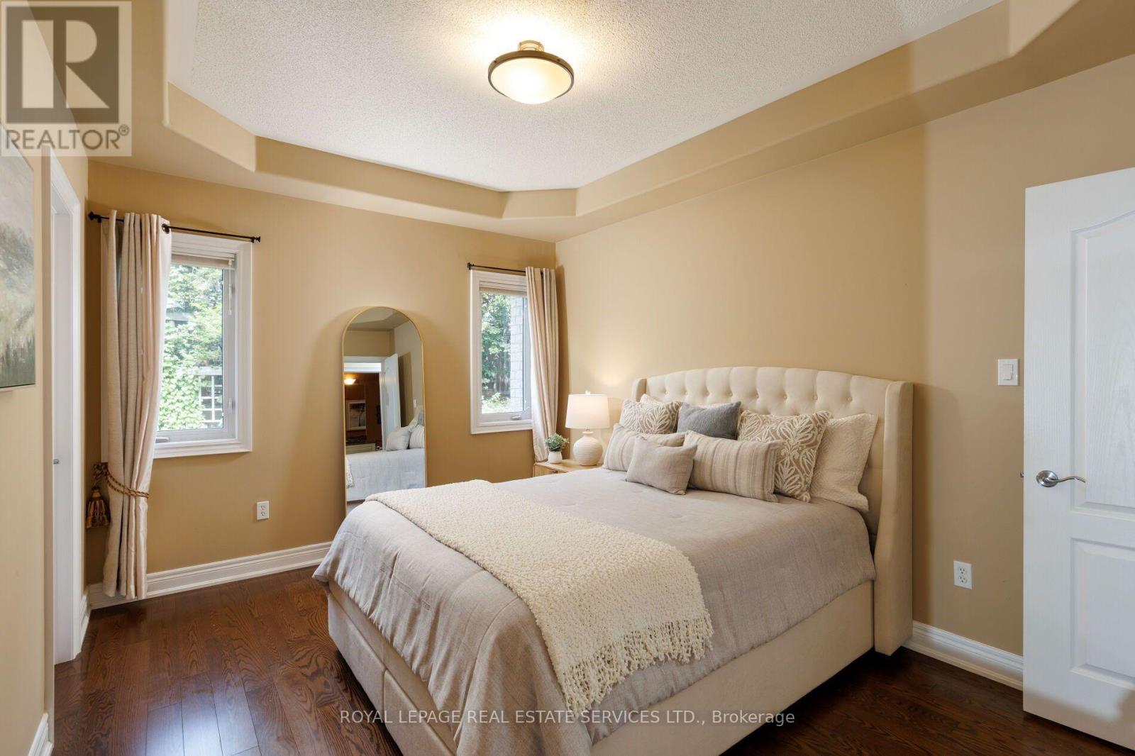 2424 Tesla Crescent, Oakville, Ontario  L6H 7T6 - Photo 19 - W13816668
