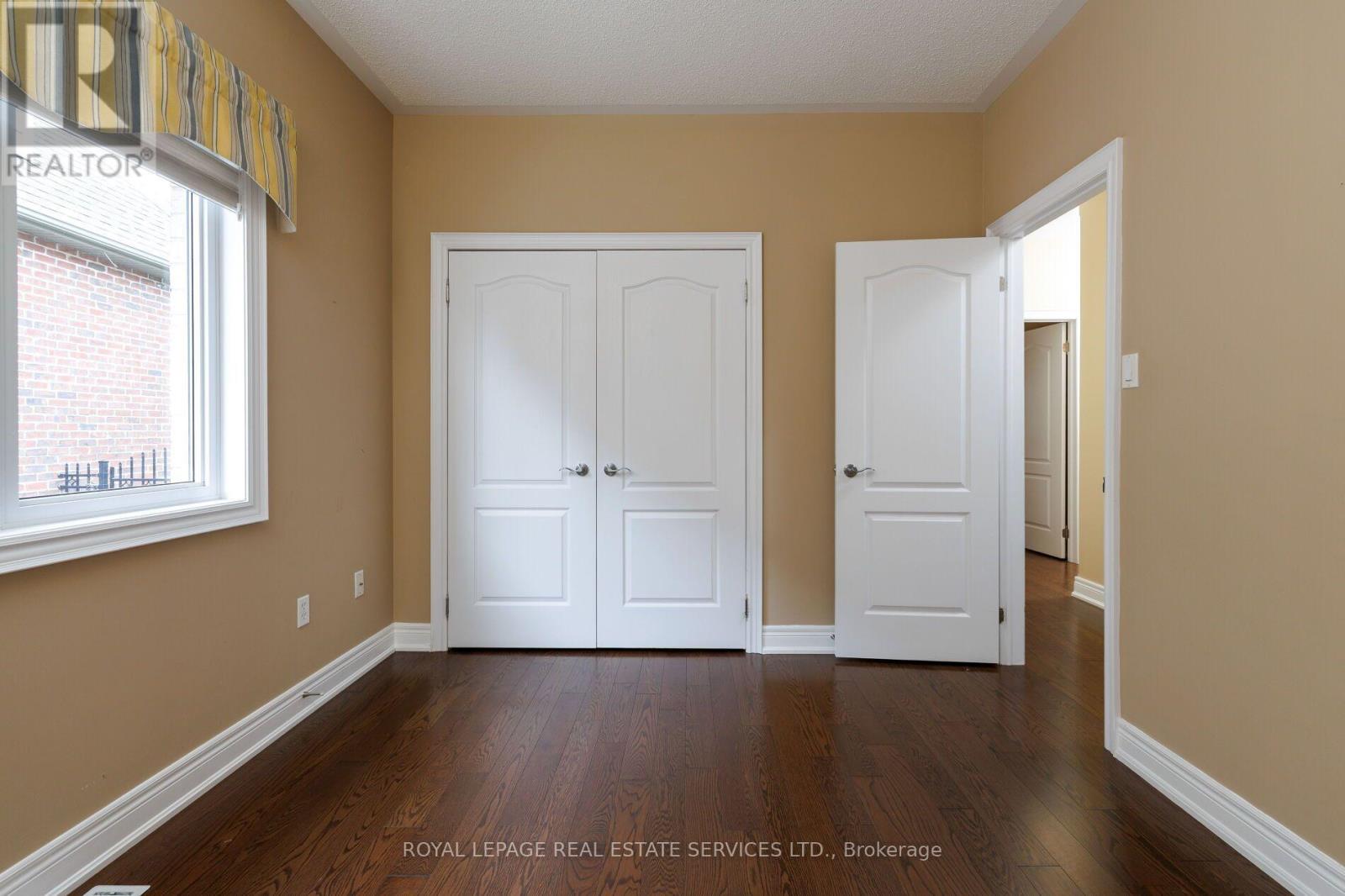 2424 Tesla Crescent, Oakville, Ontario  L6H 7T6 - Photo 23 - W13816668