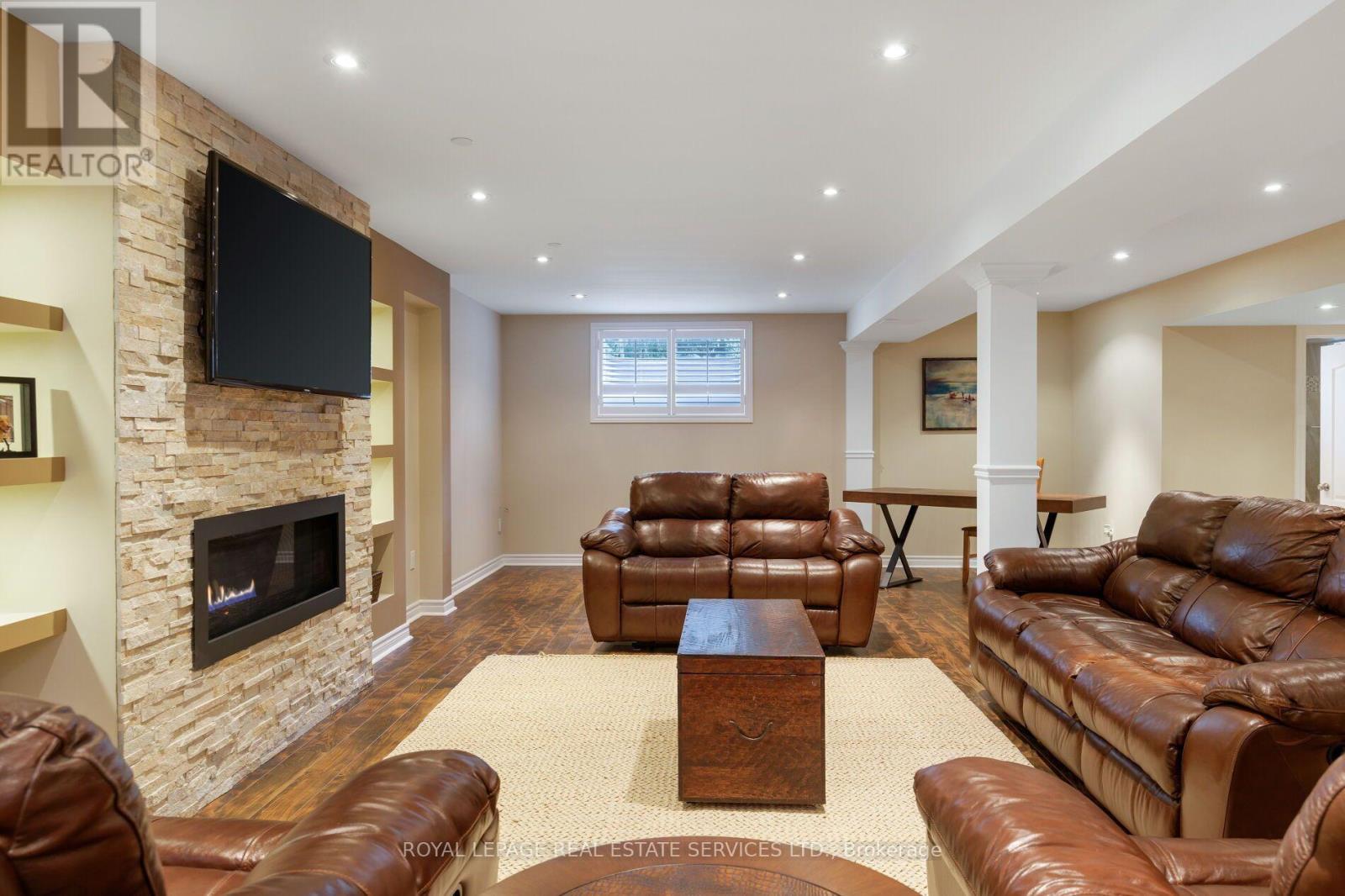 2424 Tesla Crescent, Oakville, Ontario  L6H 7T6 - Photo 29 - W13816668