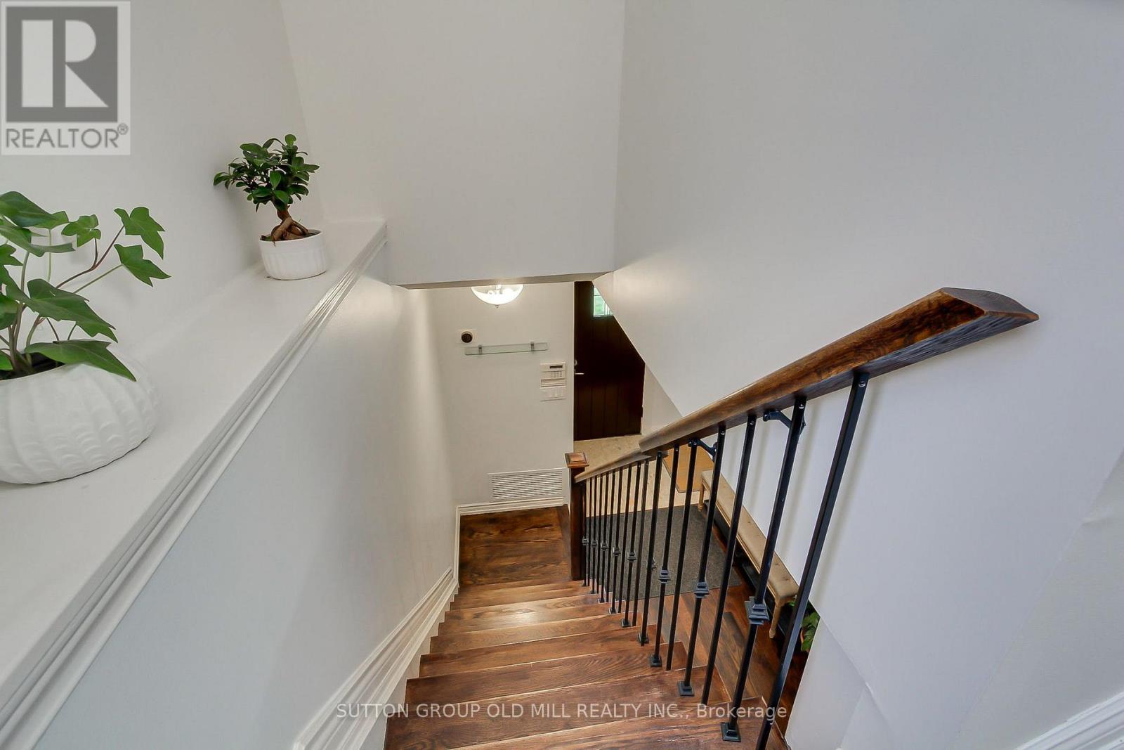 8 Lockheed Boulevard, Toronto, Ontario  M9P 2H6 - Photo 20 - W13816724