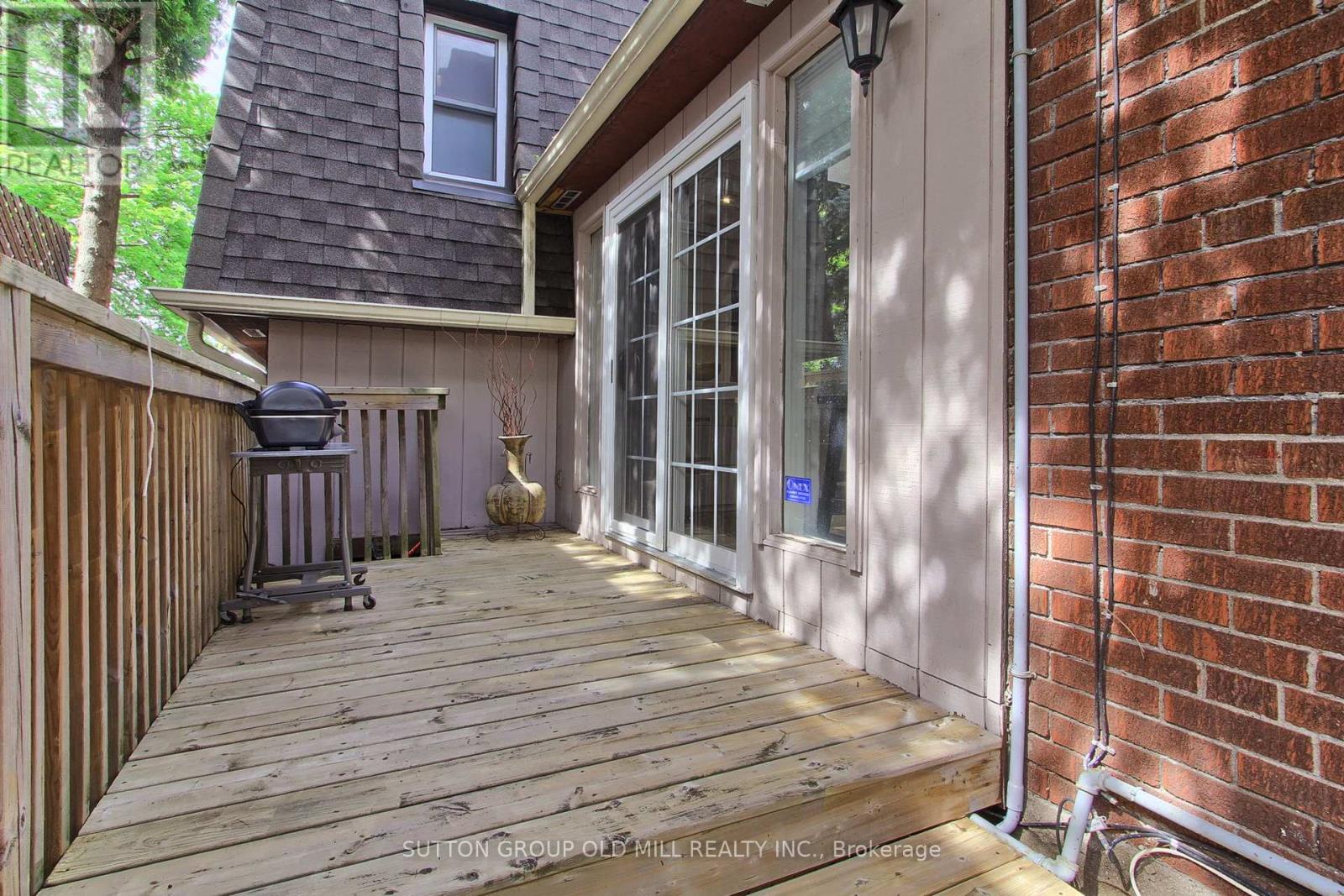 8 Lockheed Boulevard, Toronto, Ontario  M9P 2H6 - Photo 41 - W13816724